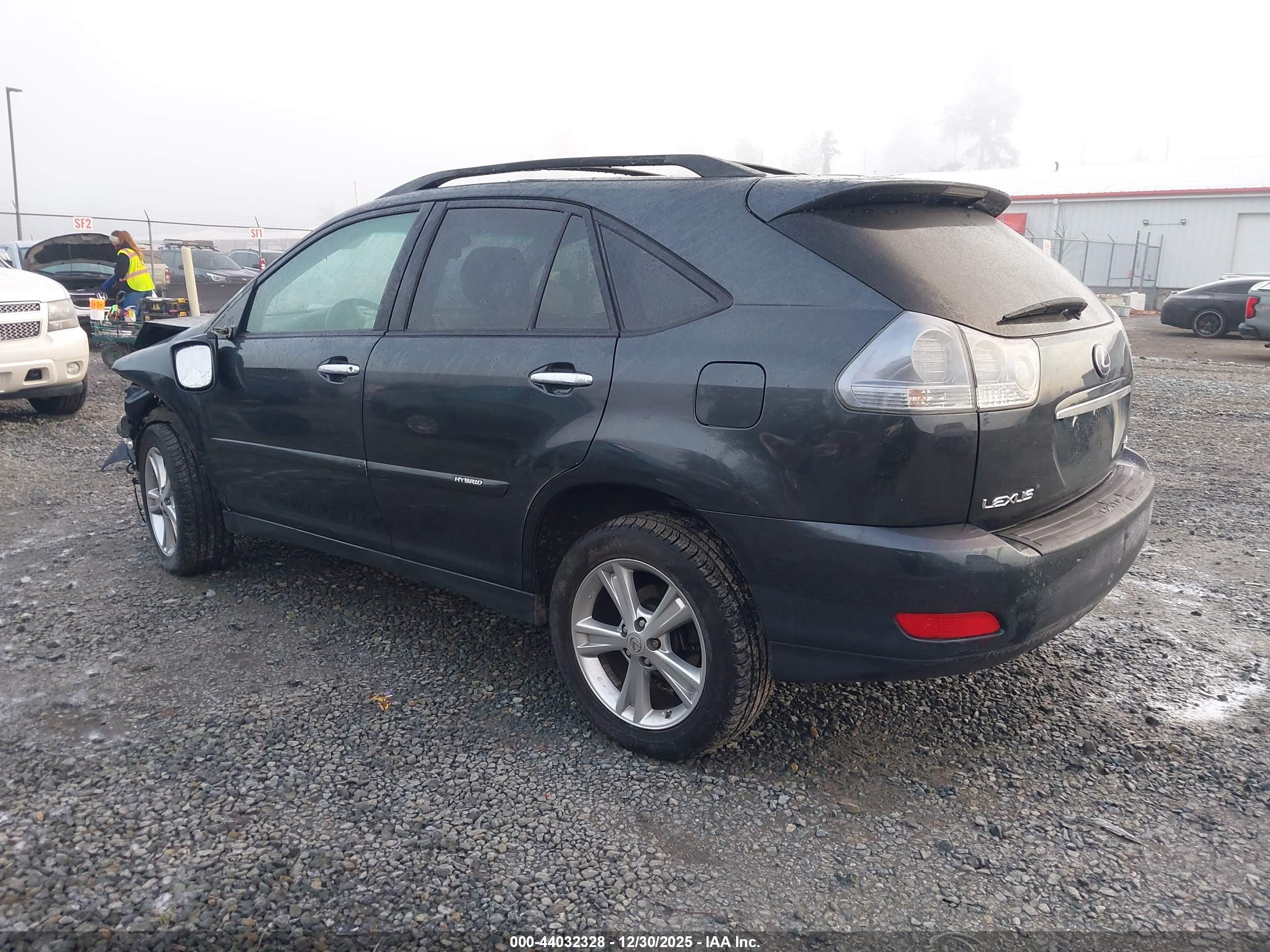 LEXUS RX image 3