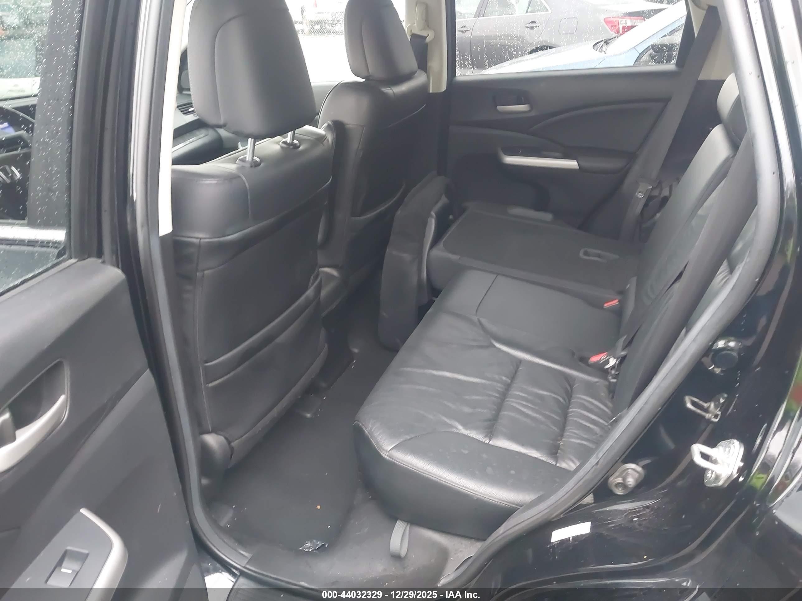 HONDA CR-V image 8