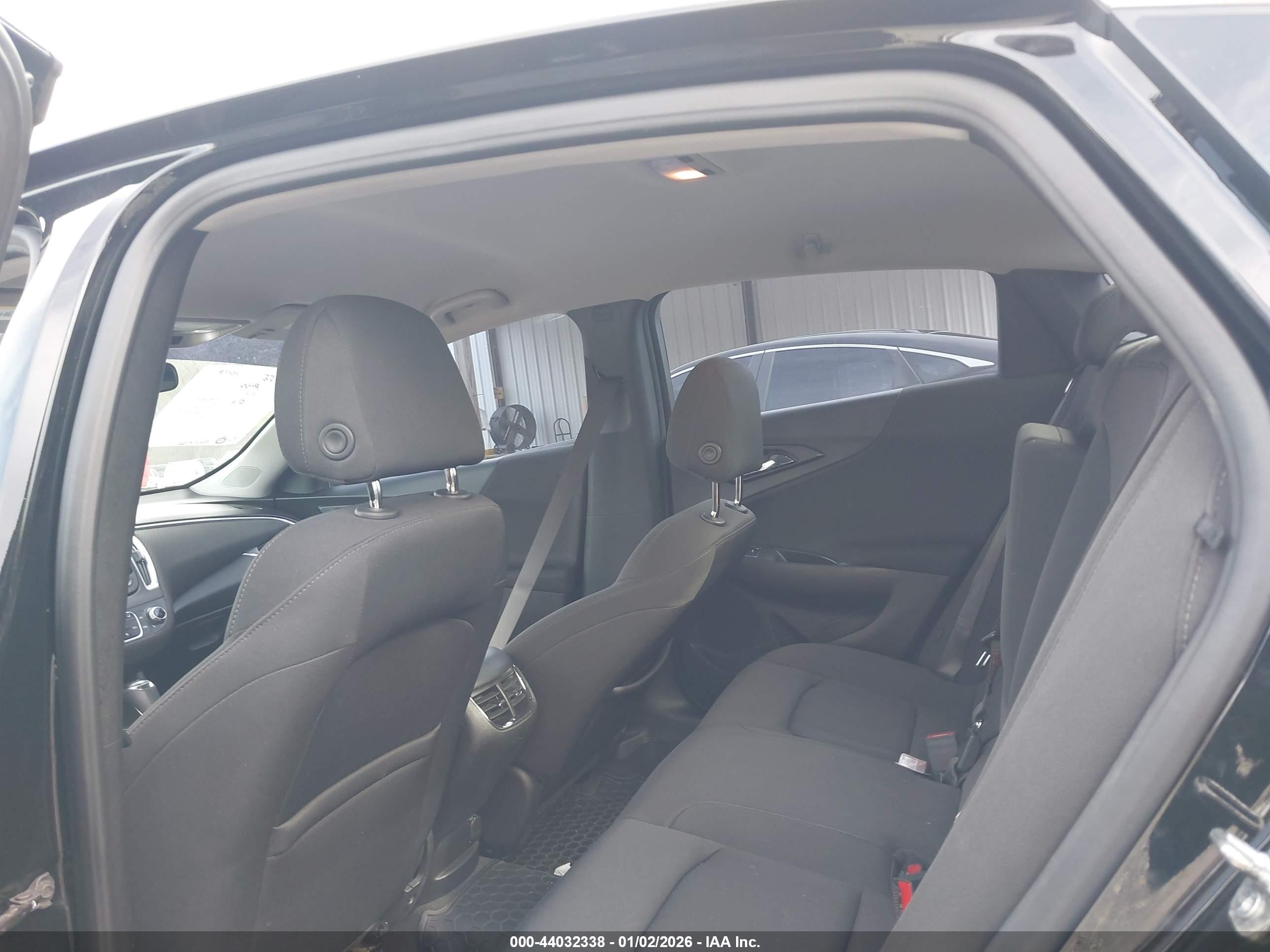 CHEVROLET MALIBU image 8