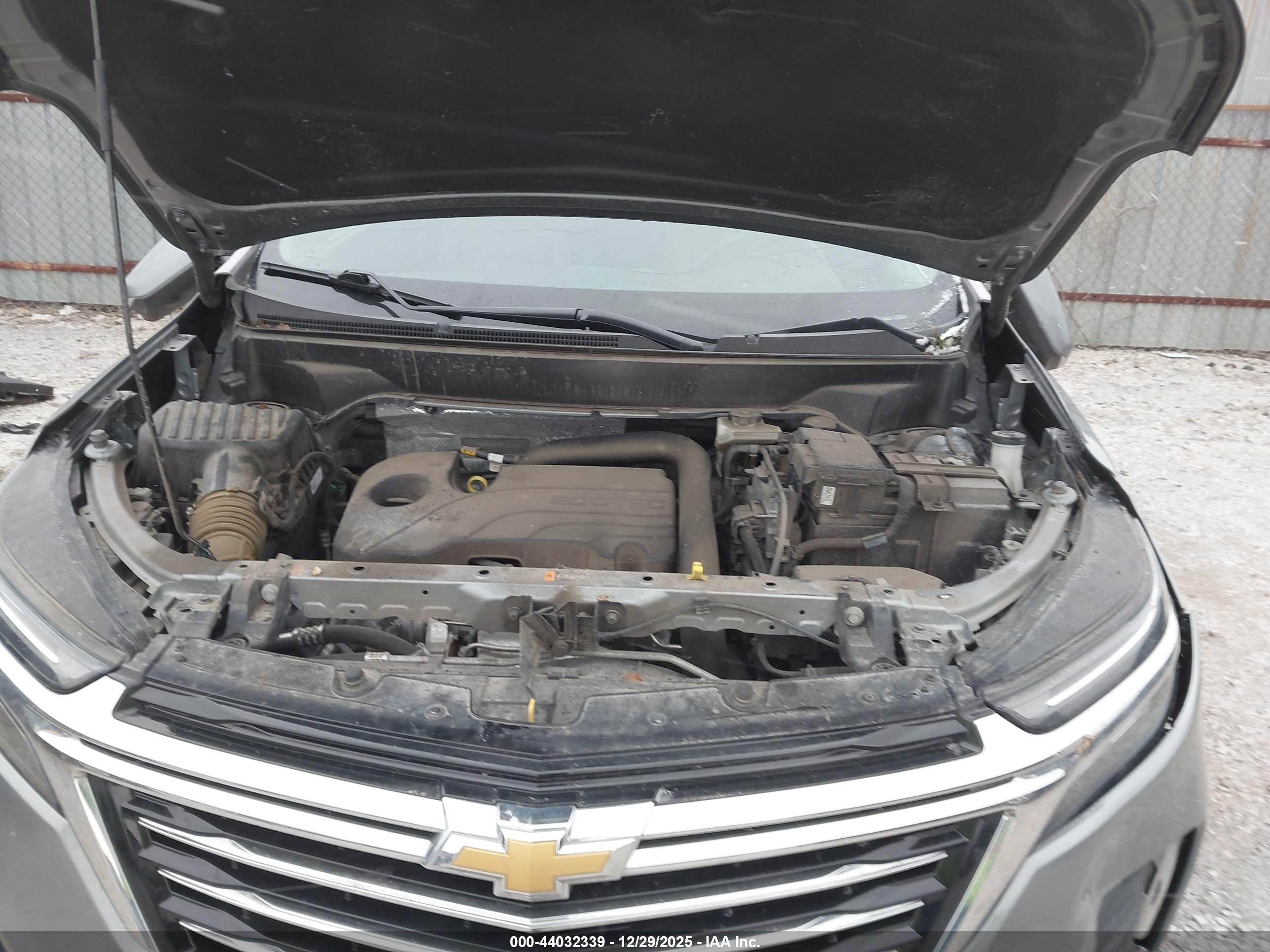 CHEVROLET EQUINOX image 10