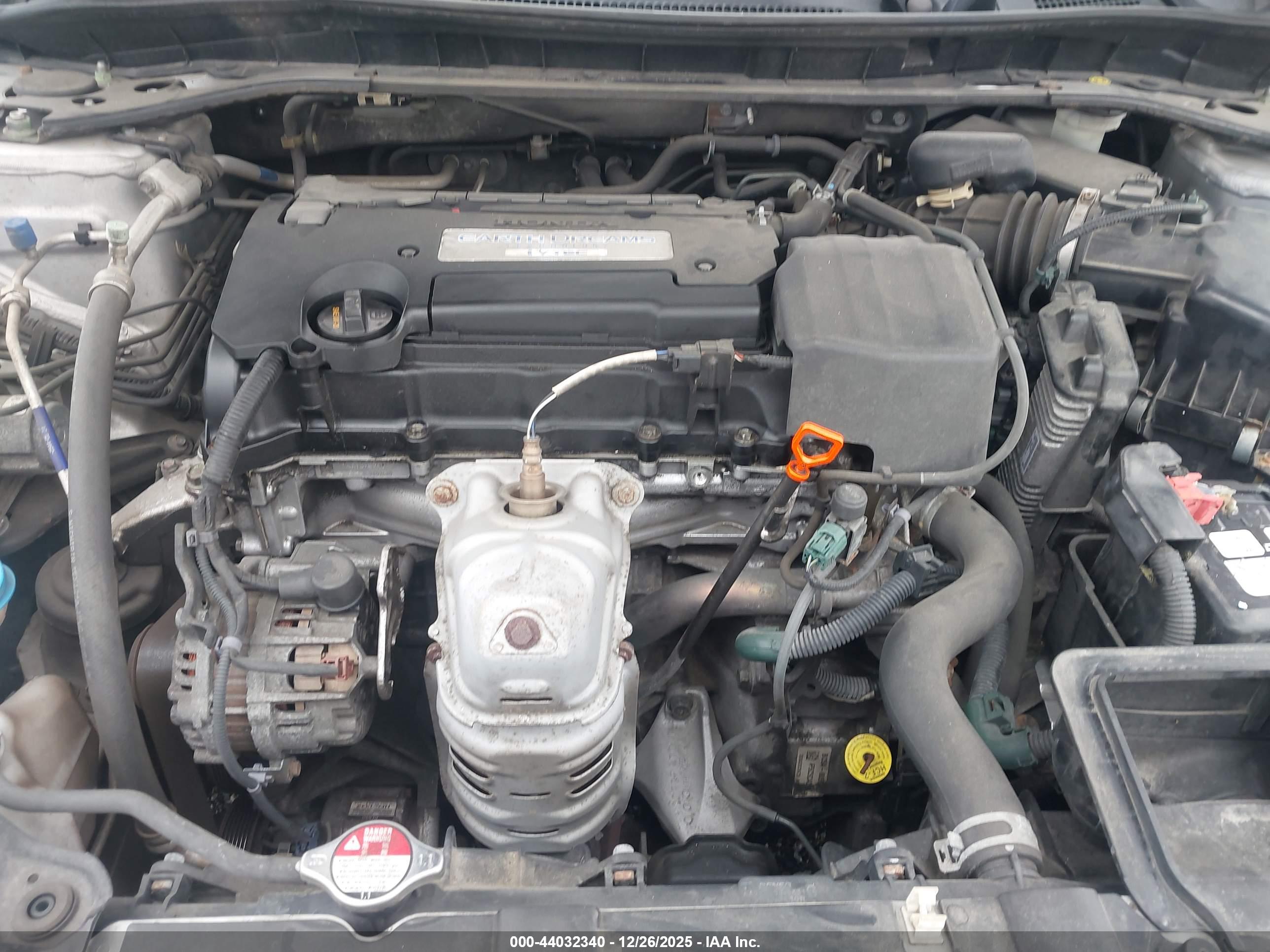 HONDA ACCORD image 10