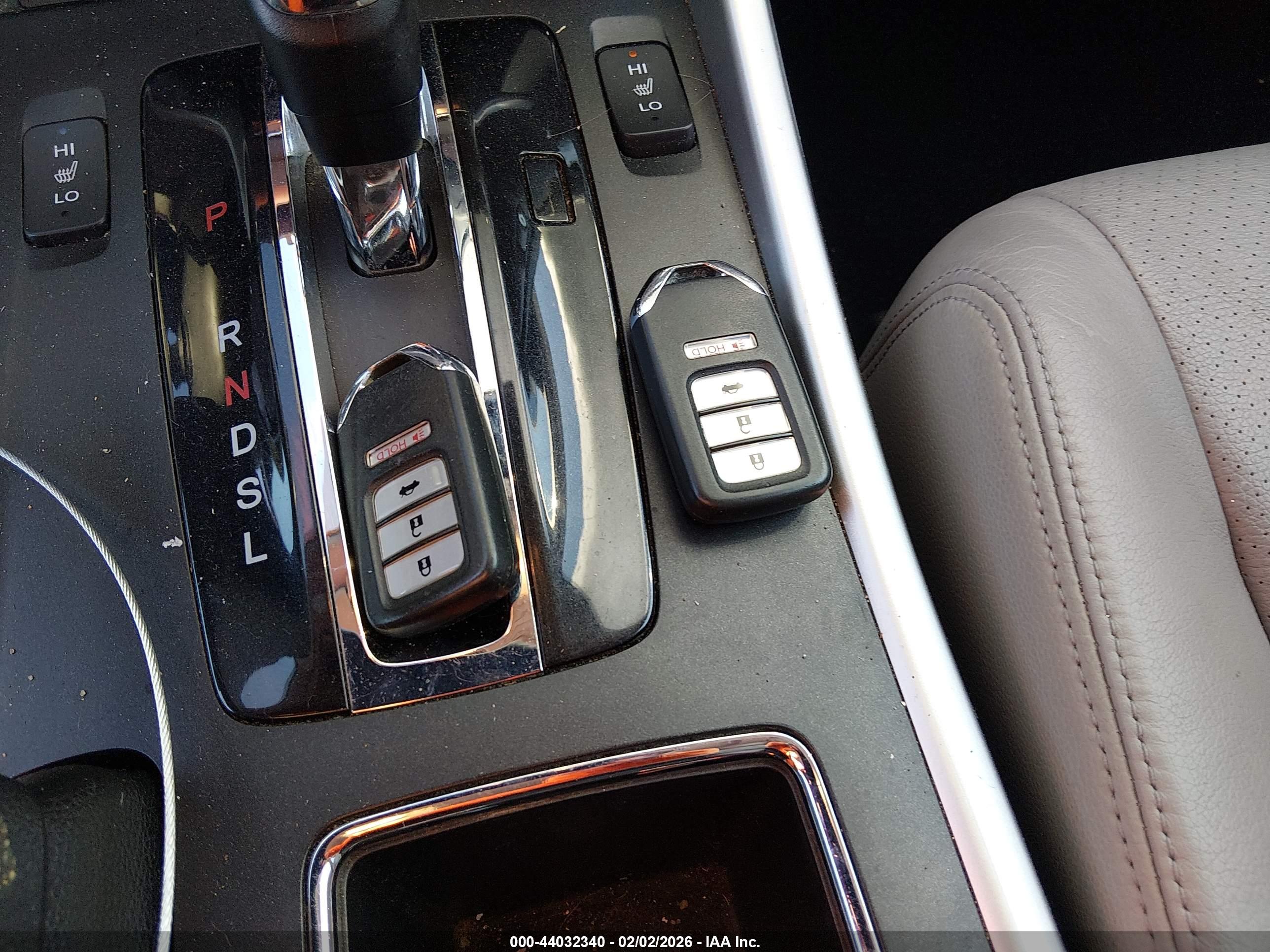 HONDA ACCORD image 11