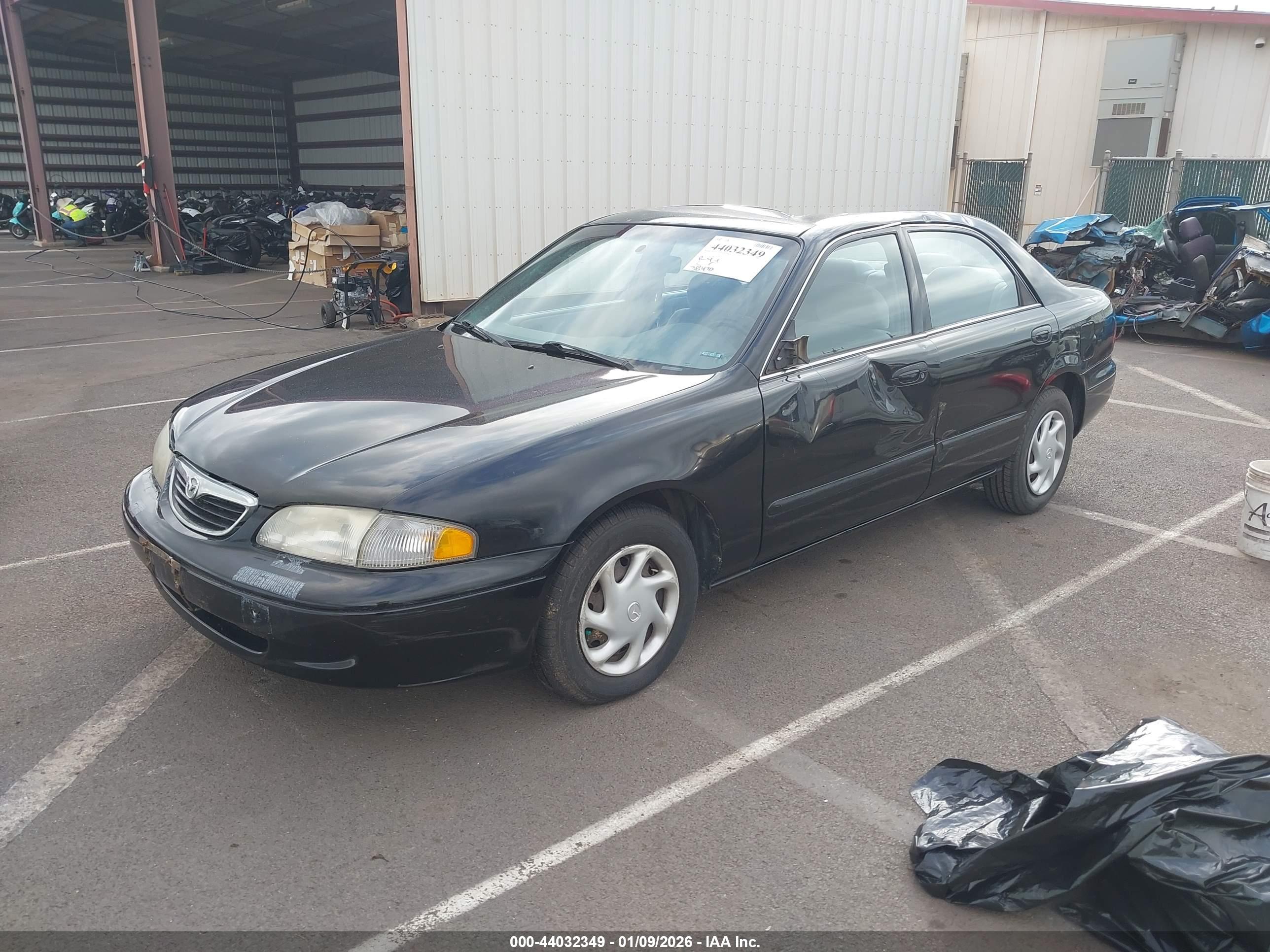 MAZDA 626 image 2