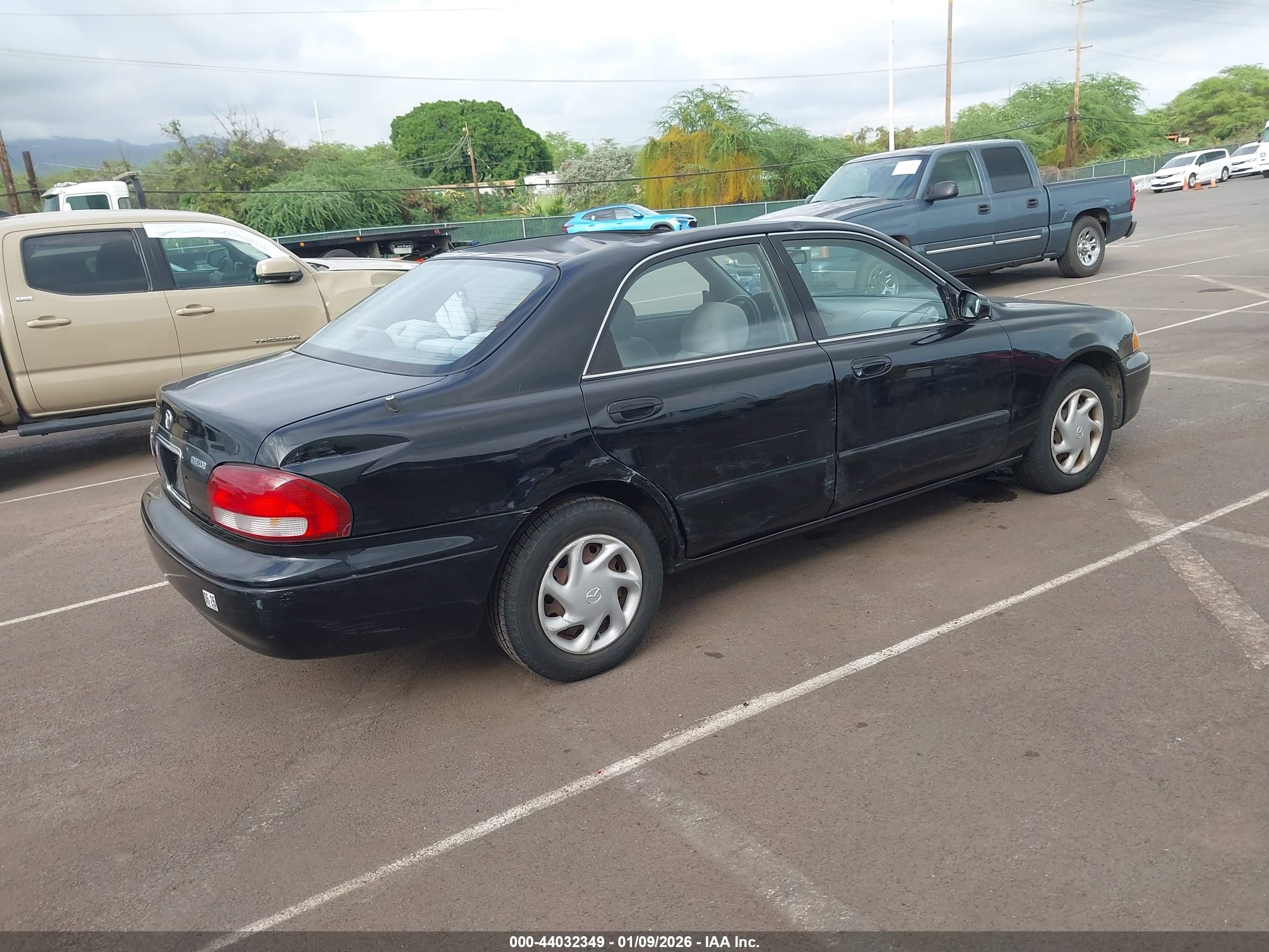 MAZDA 626 image 4