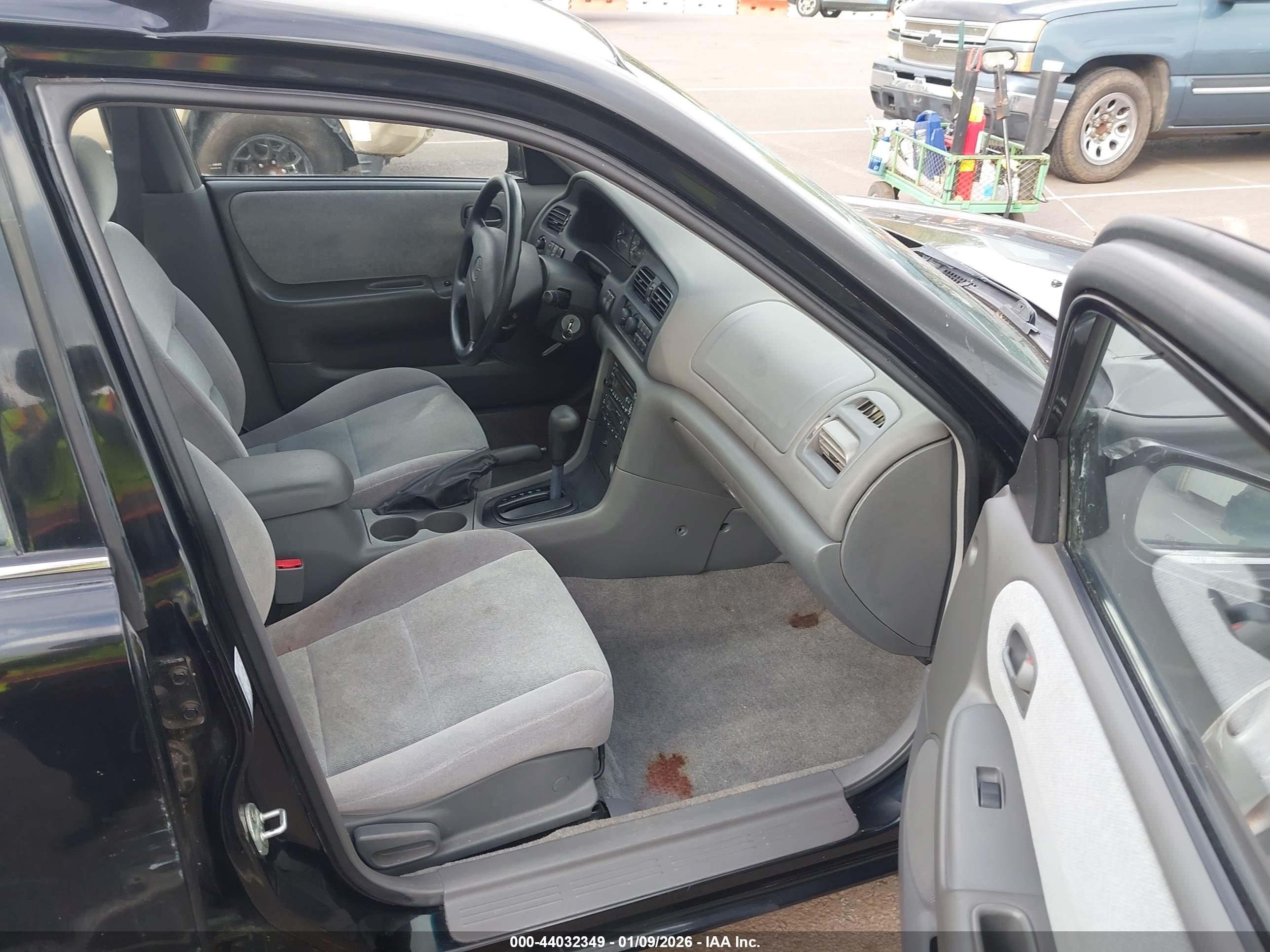 MAZDA 626 image 5