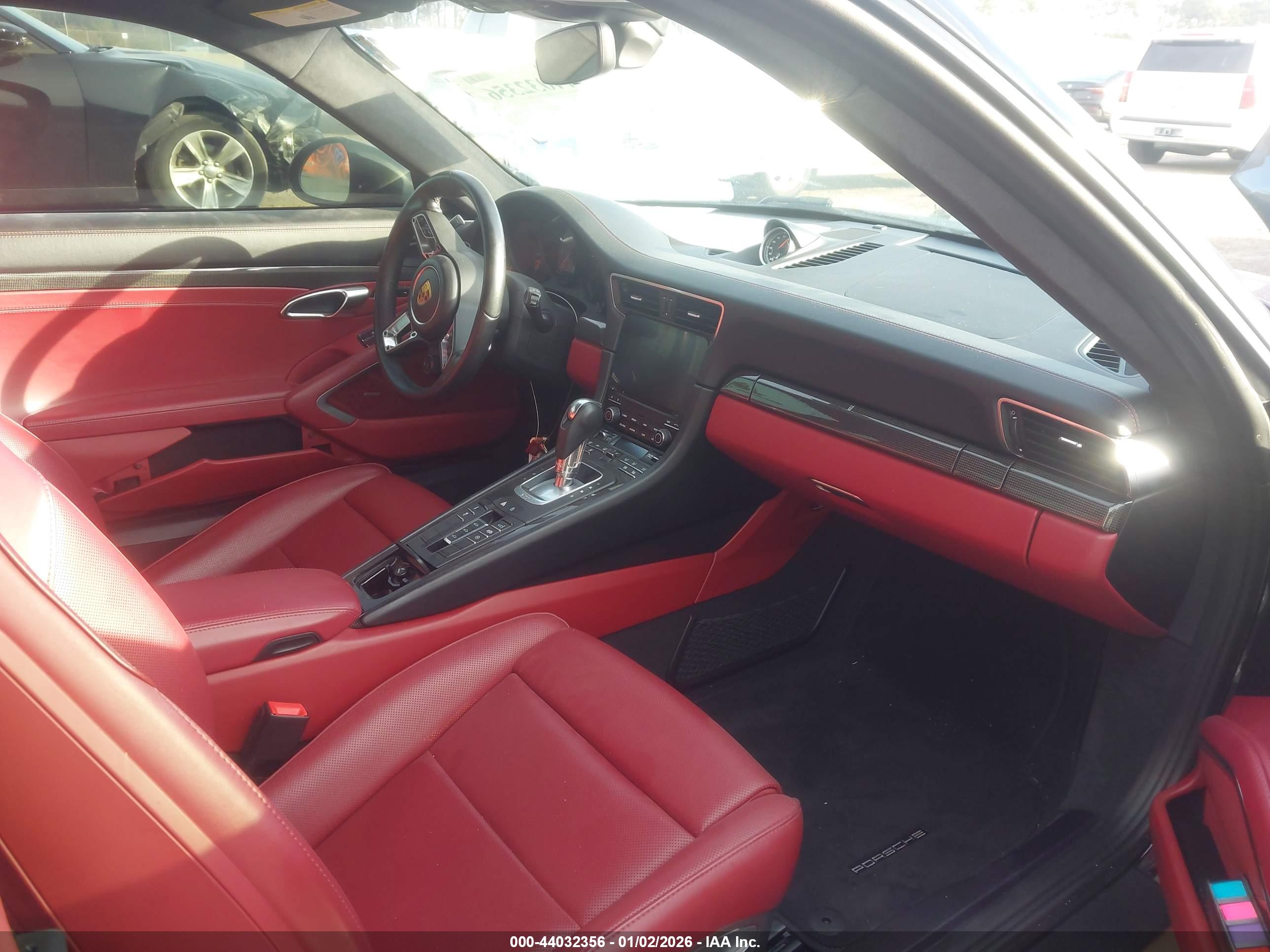 PORSCHE 911 image 5