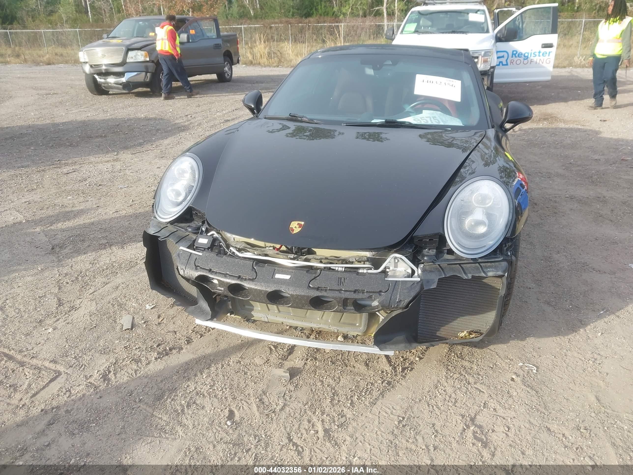 PORSCHE 911 image 6