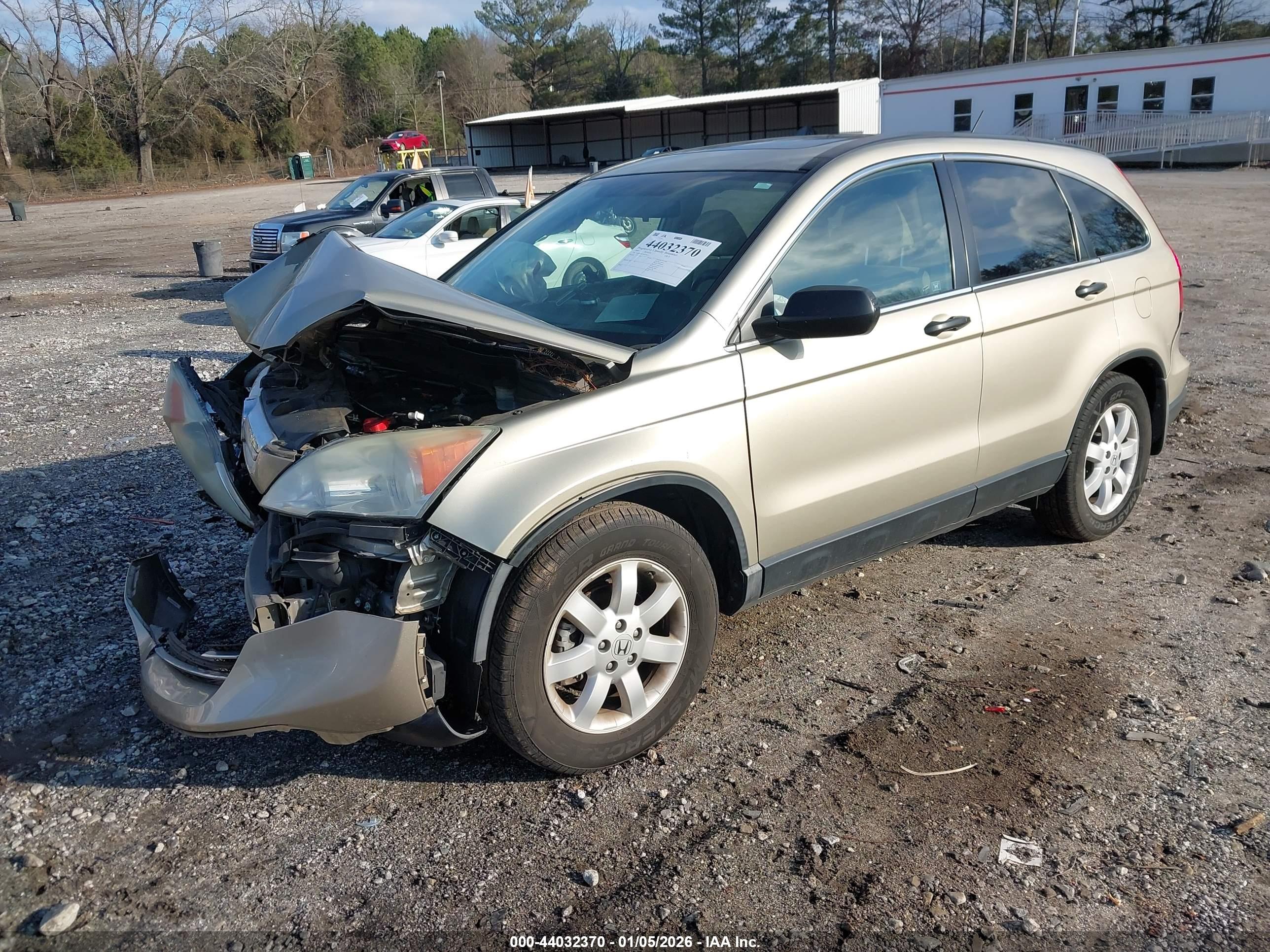 HONDA CR-V image 2
