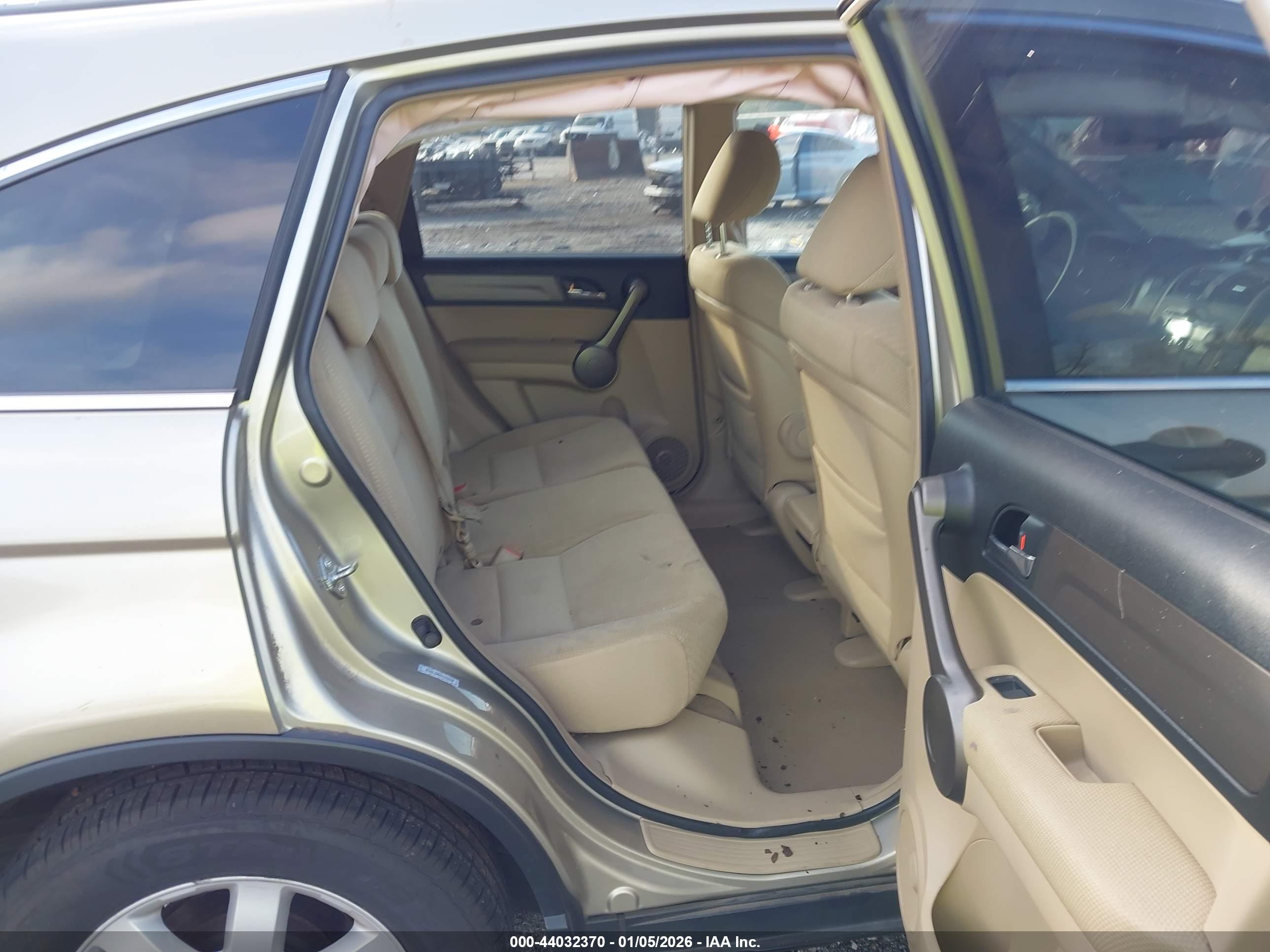 HONDA CR-V image 8