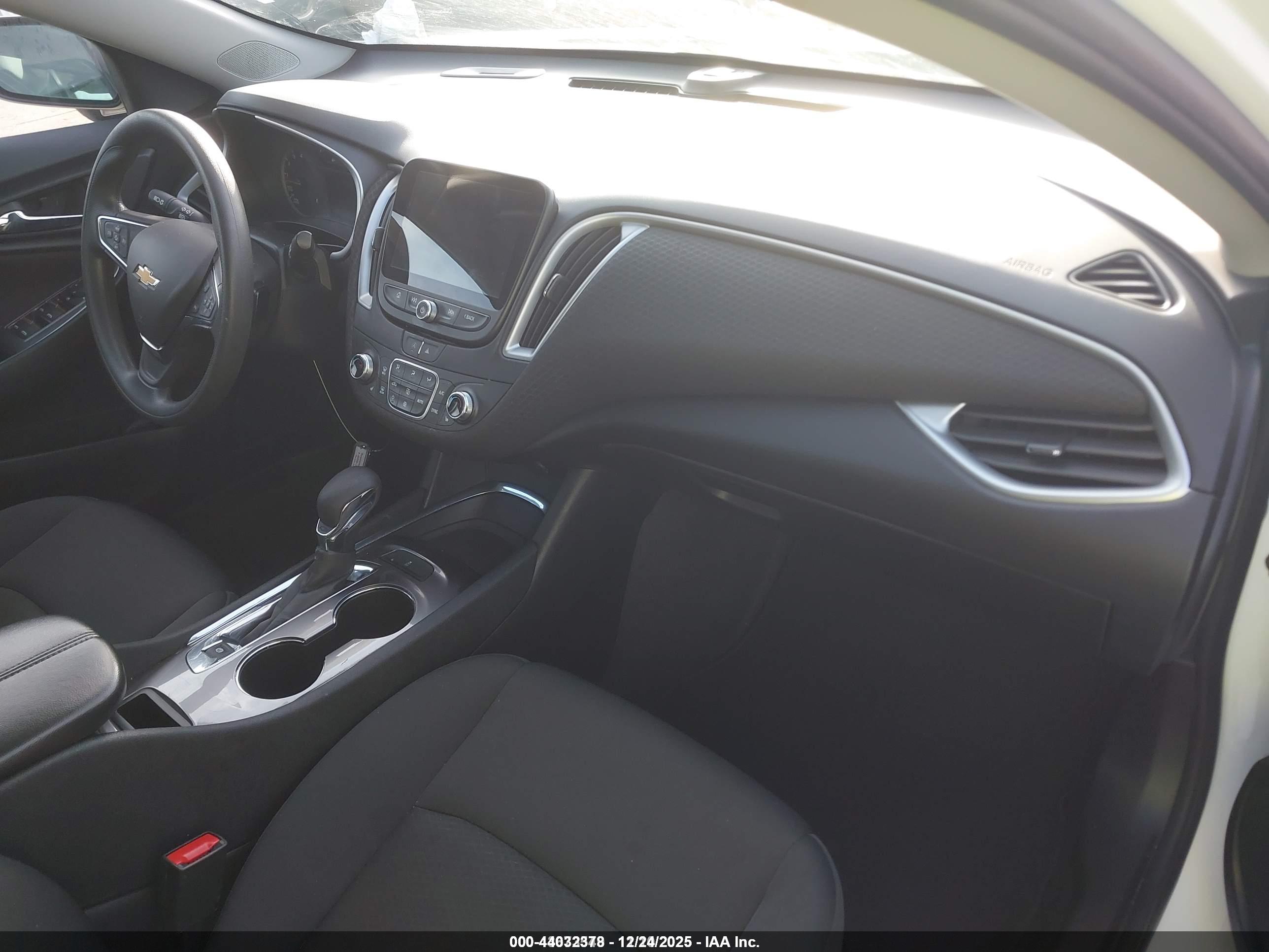 CHEVROLET MALIBU image 5