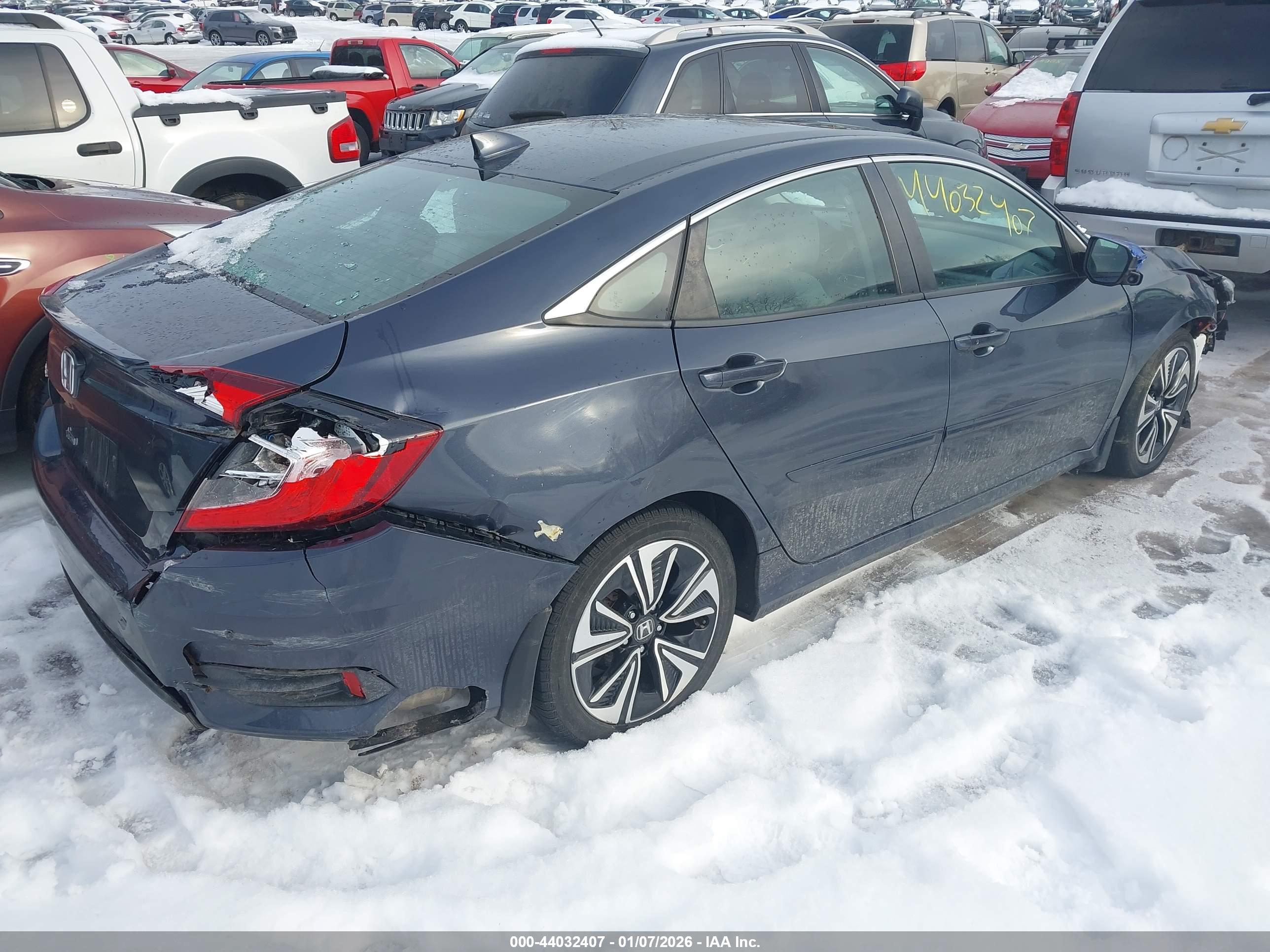 HONDA CIVIC image 4
