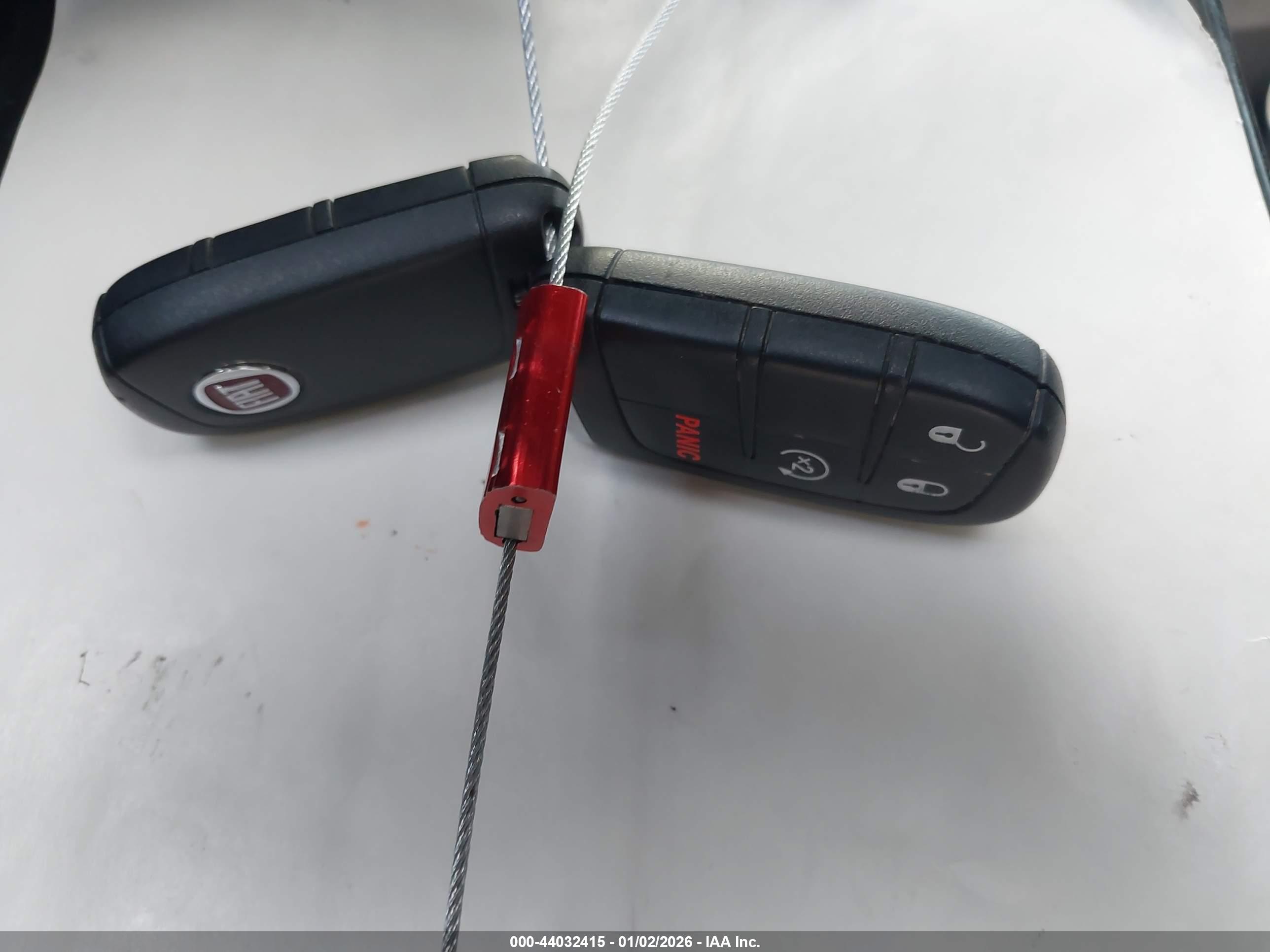 FIAT 500X image 11