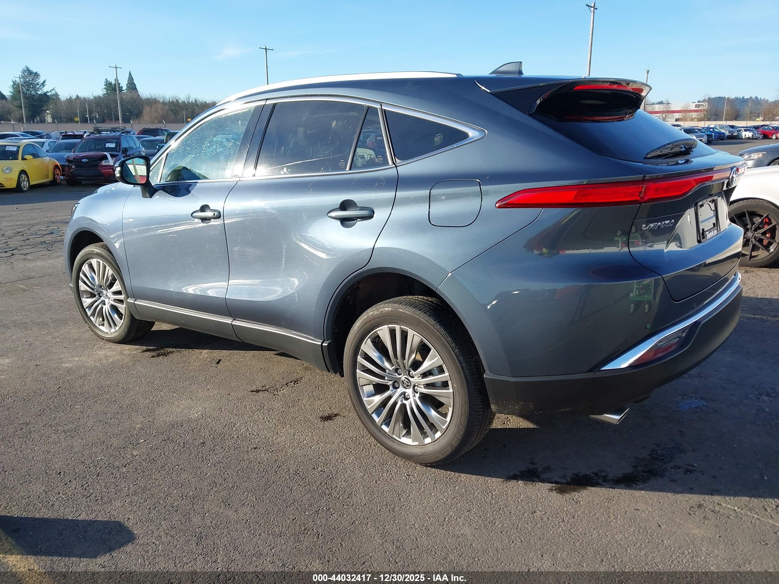 TOYOTA VENZA image 3