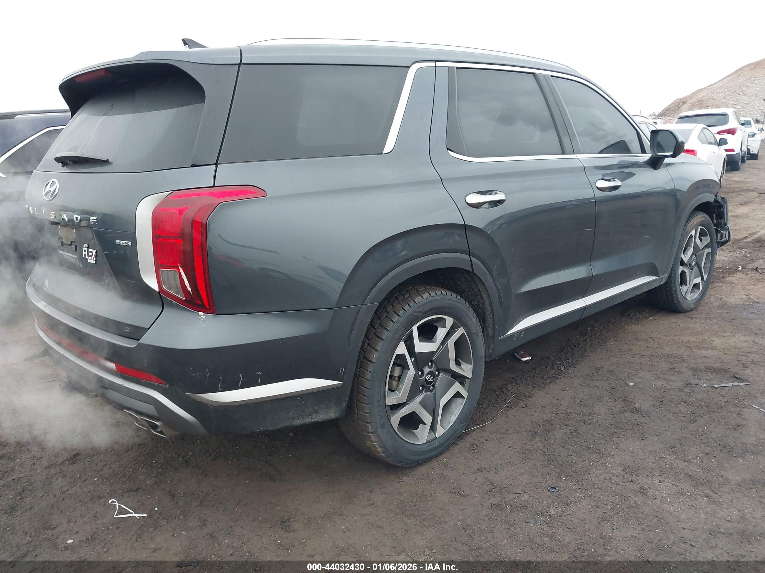 HYUNDAI PALISADE image 4
