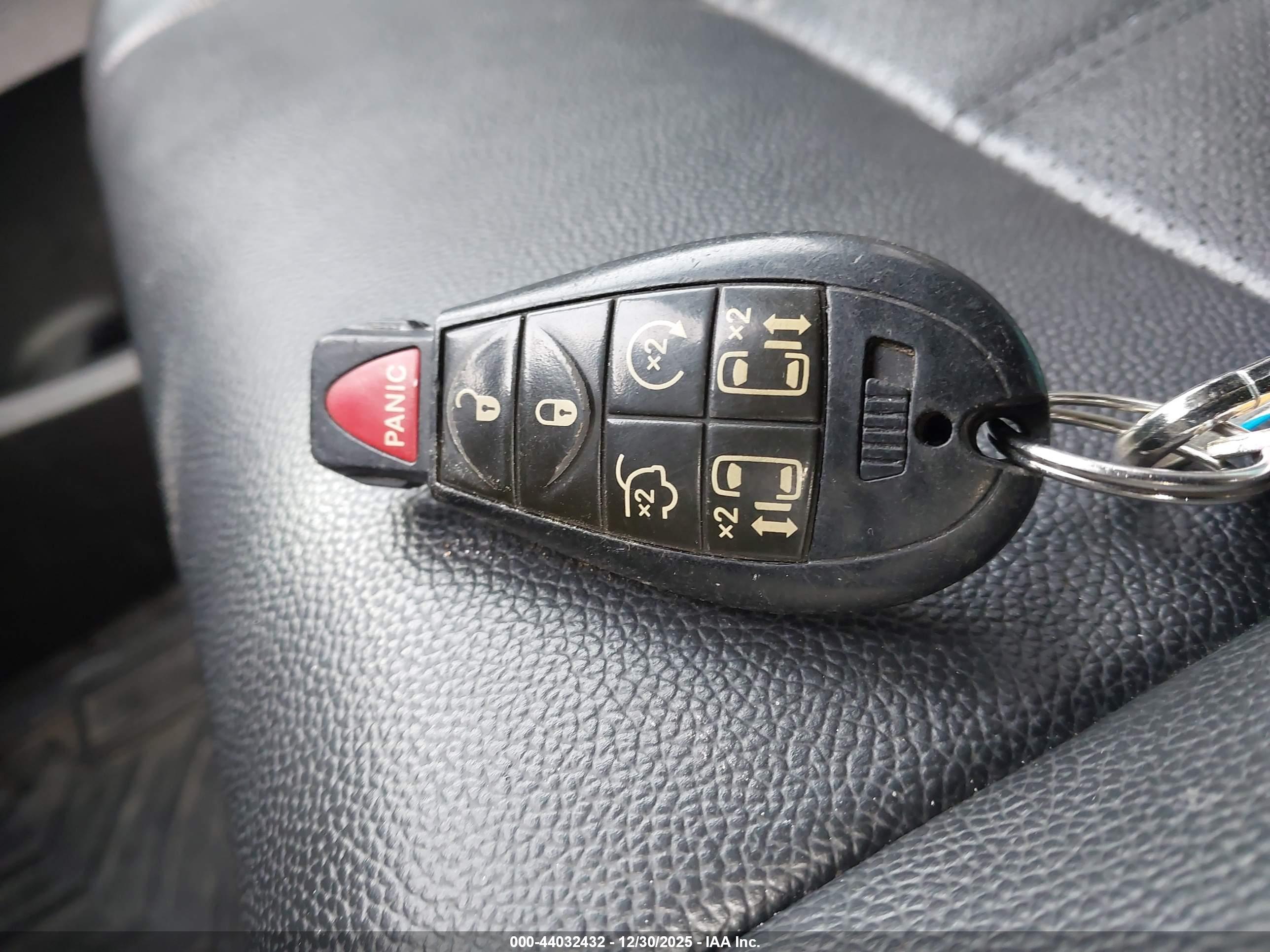 DODGE GRAND image 11