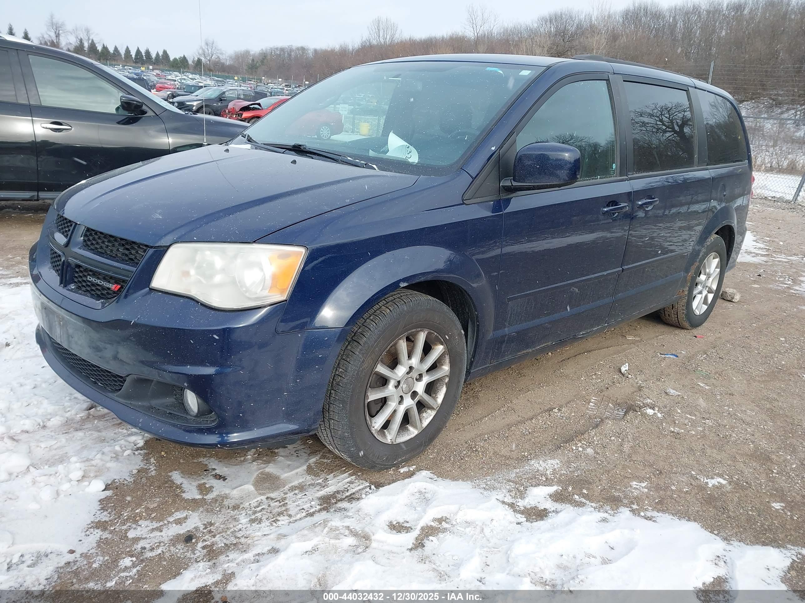 DODGE GRAND image 2