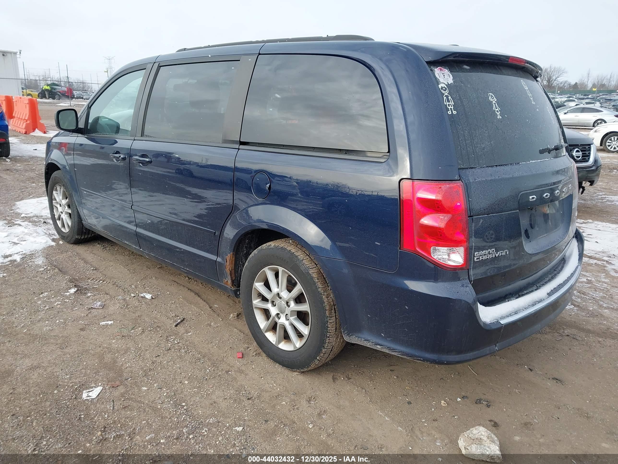 DODGE GRAND image 3