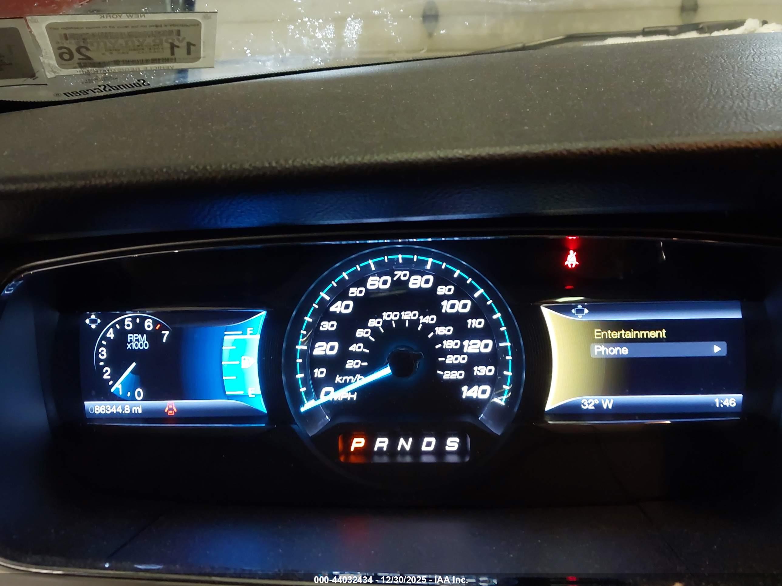 FORD TAURUS image 7