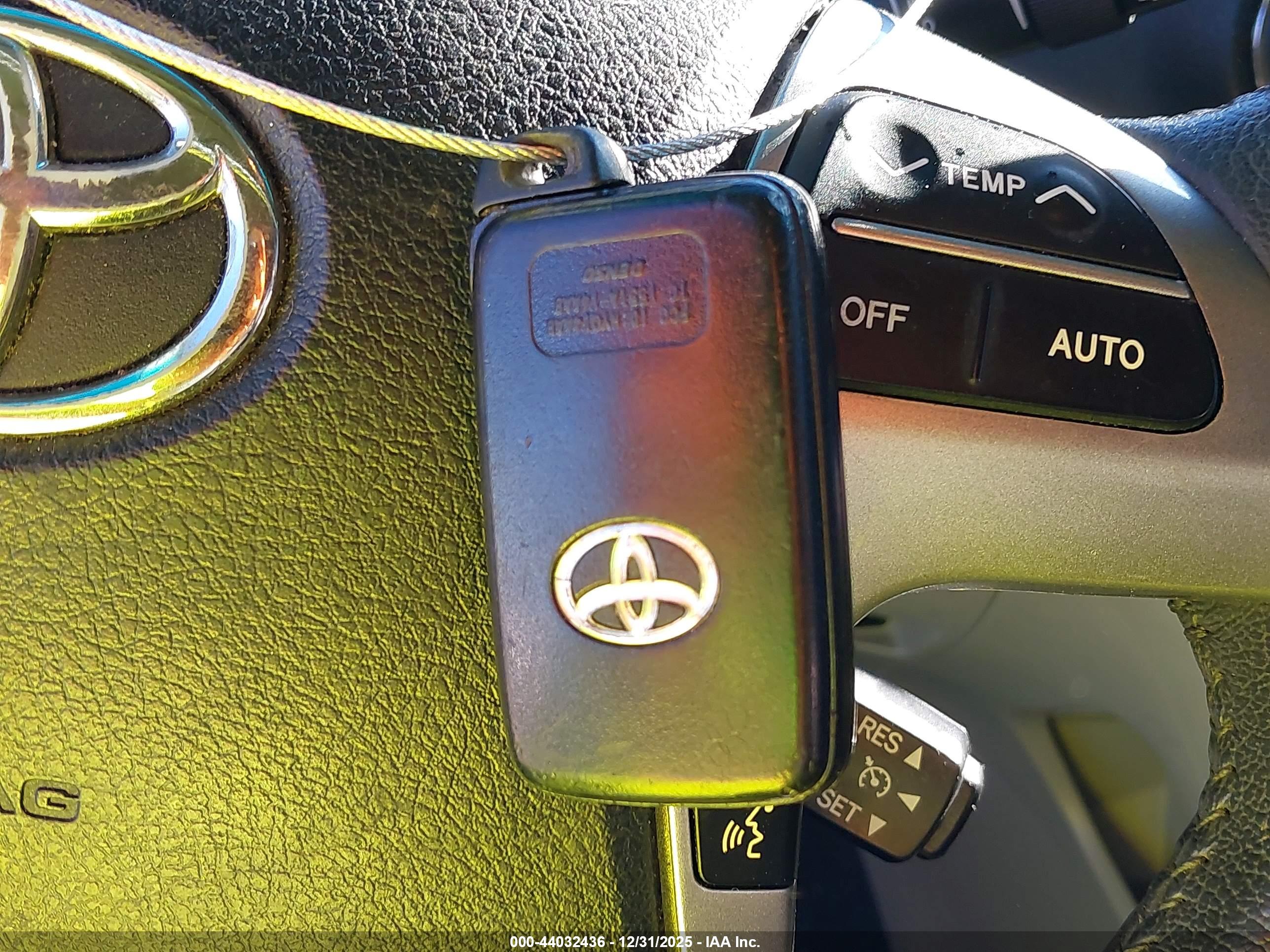 TOYOTA HIGHLANDER image 11