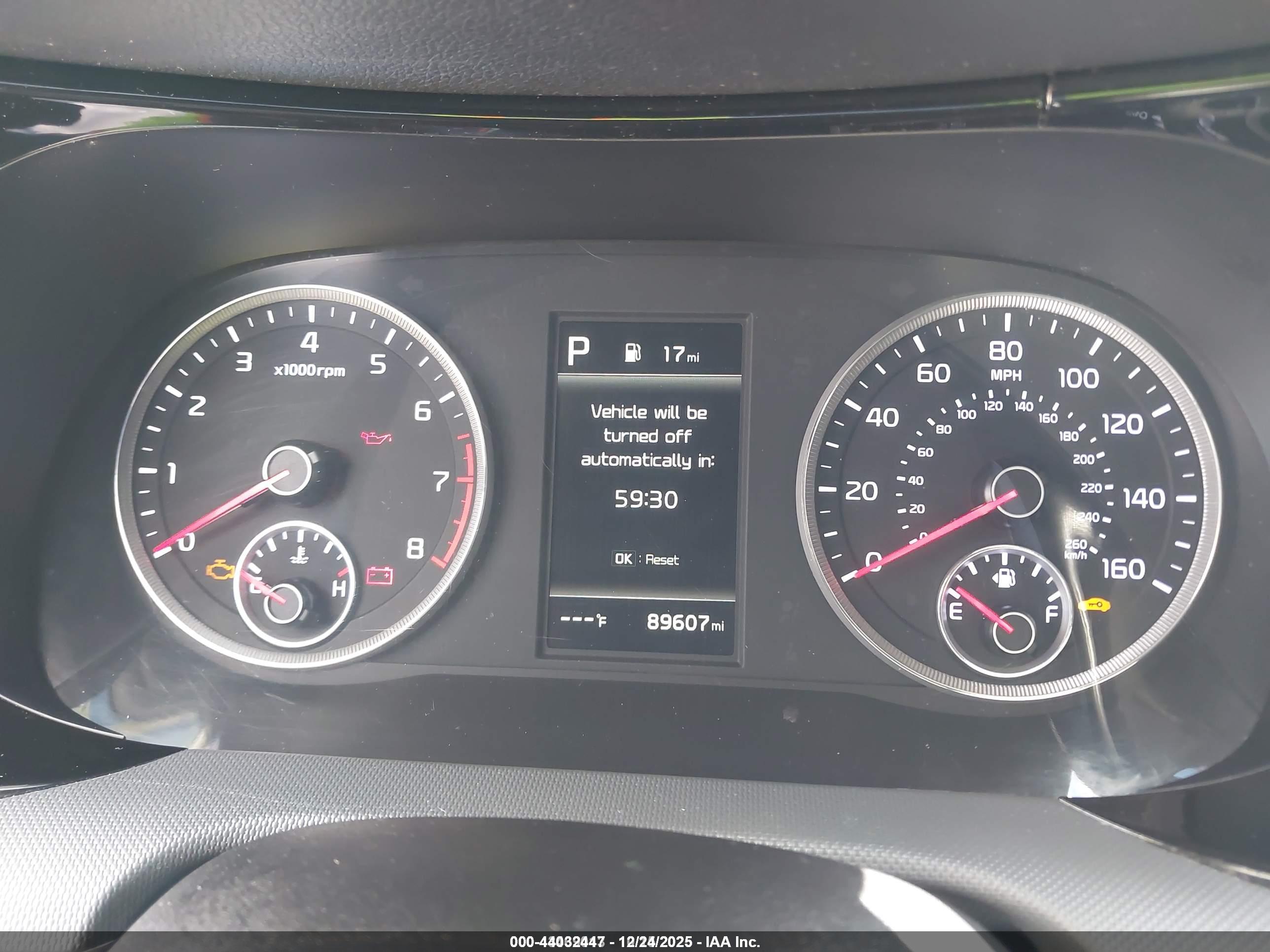 KIA K5 image 7