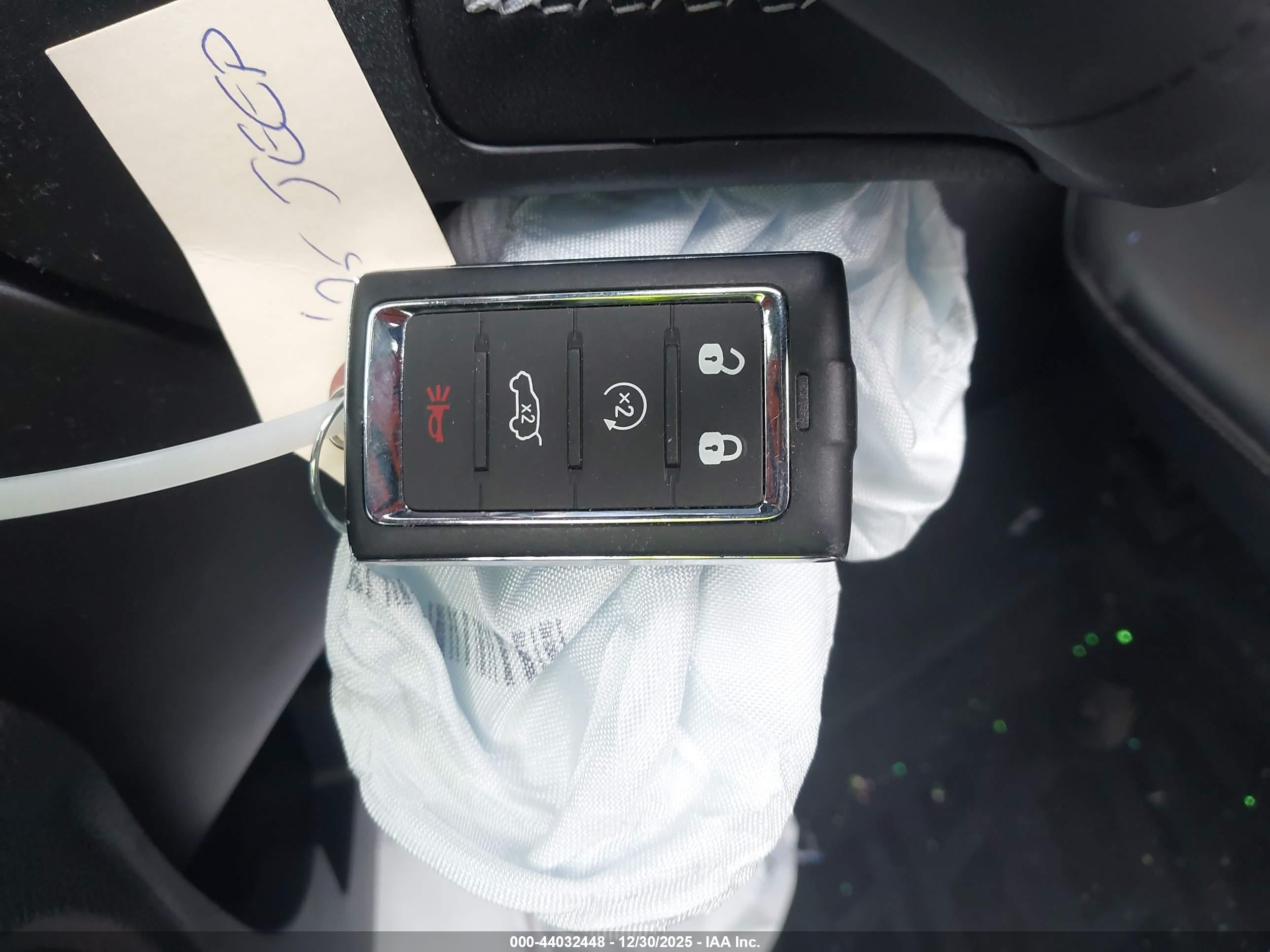 JEEP GRAND image 11