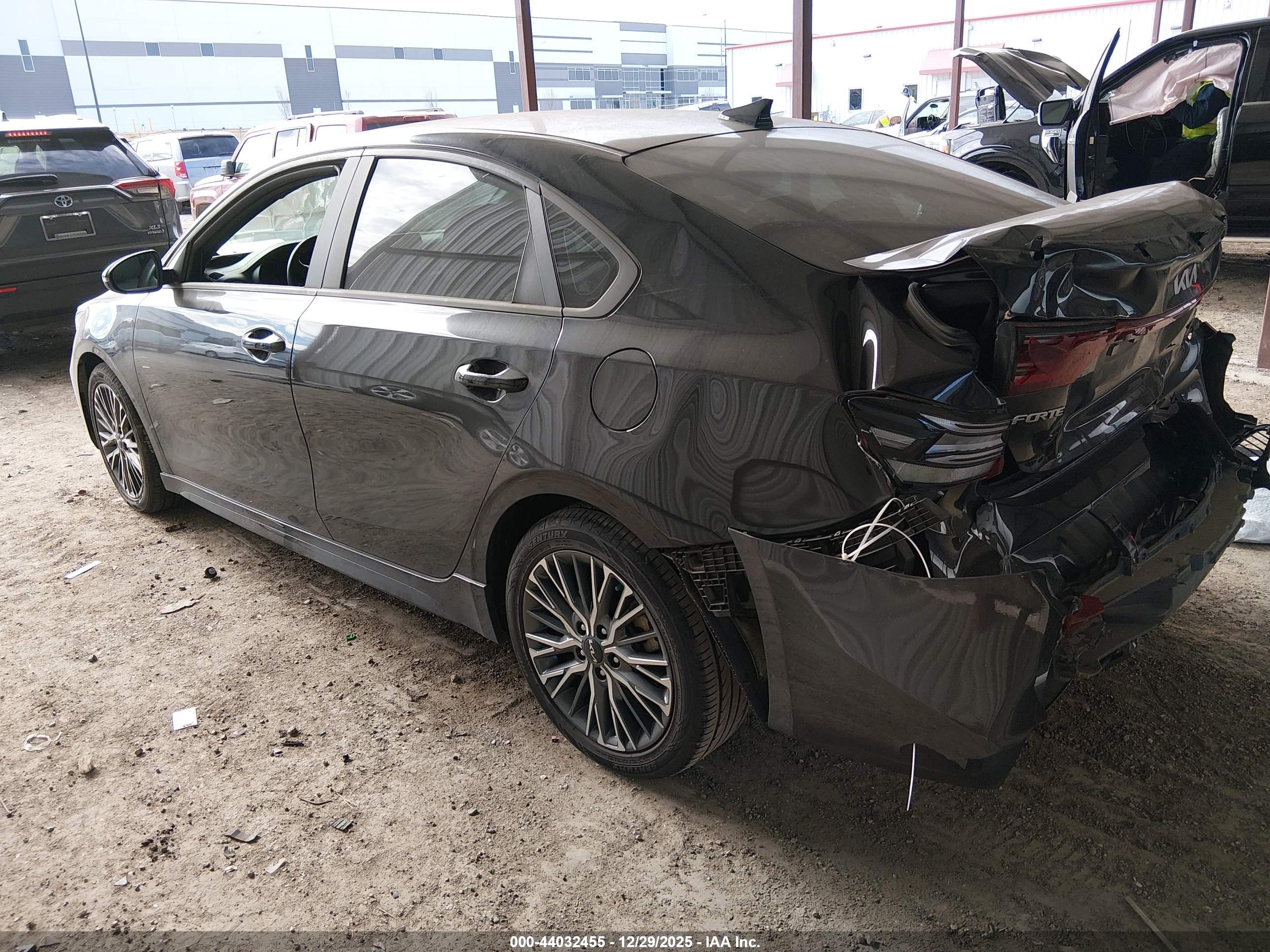 KIA FORTE image 3