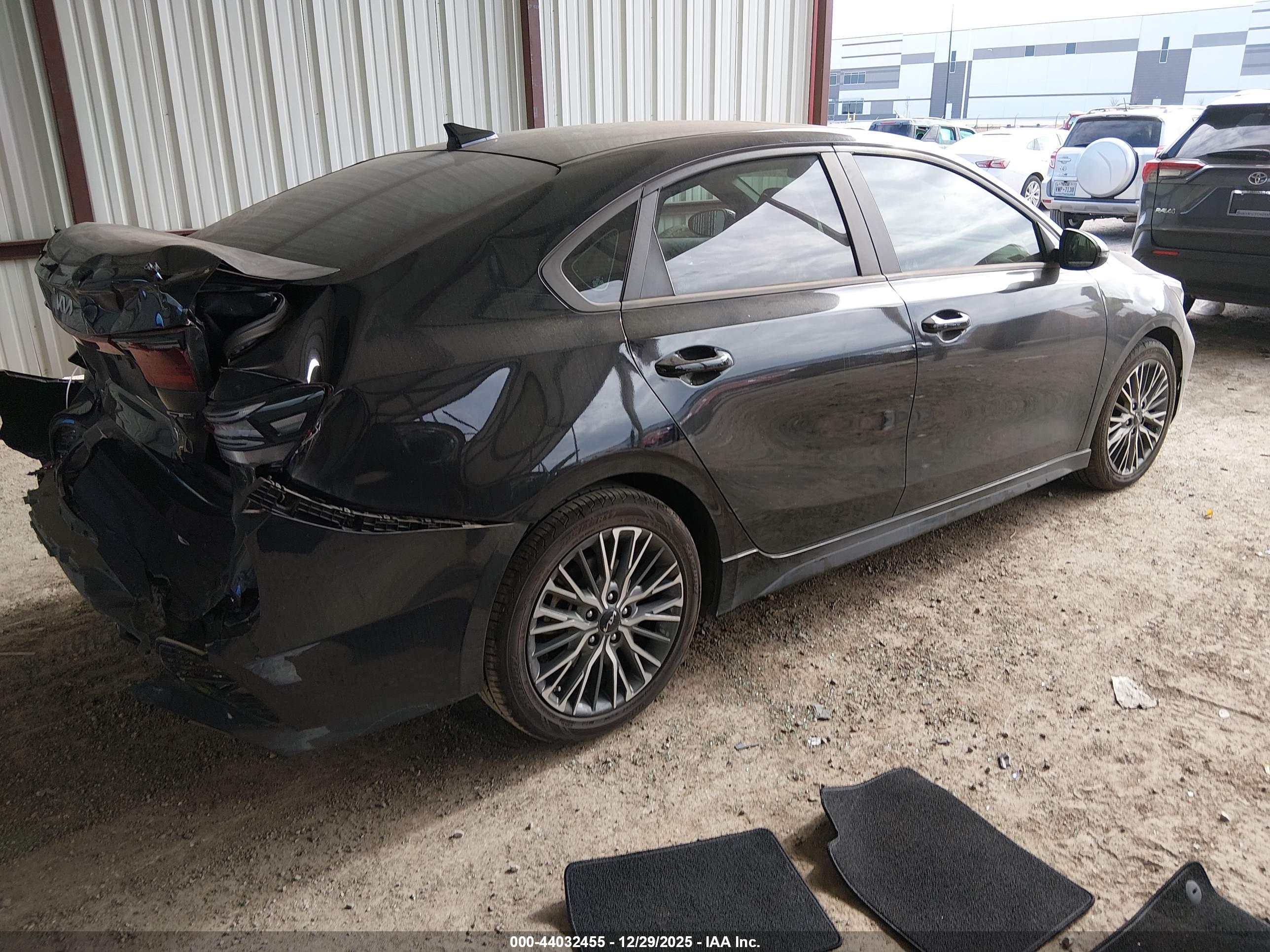 KIA FORTE image 4