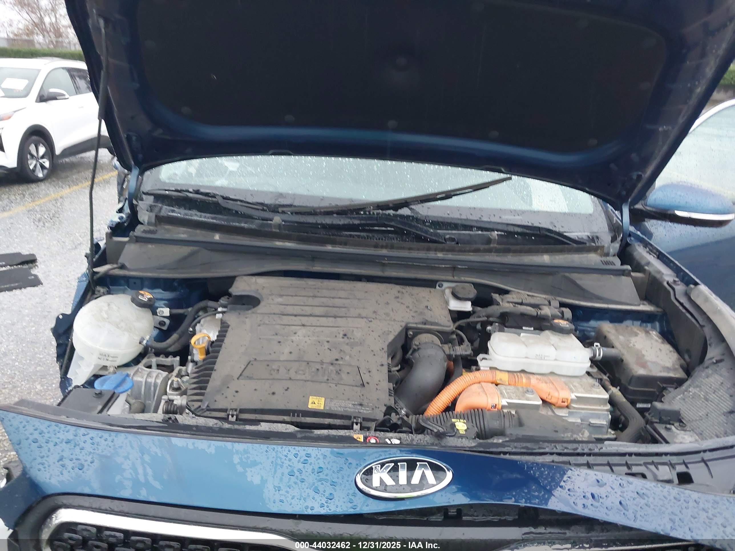 KIA NIRO image 10
