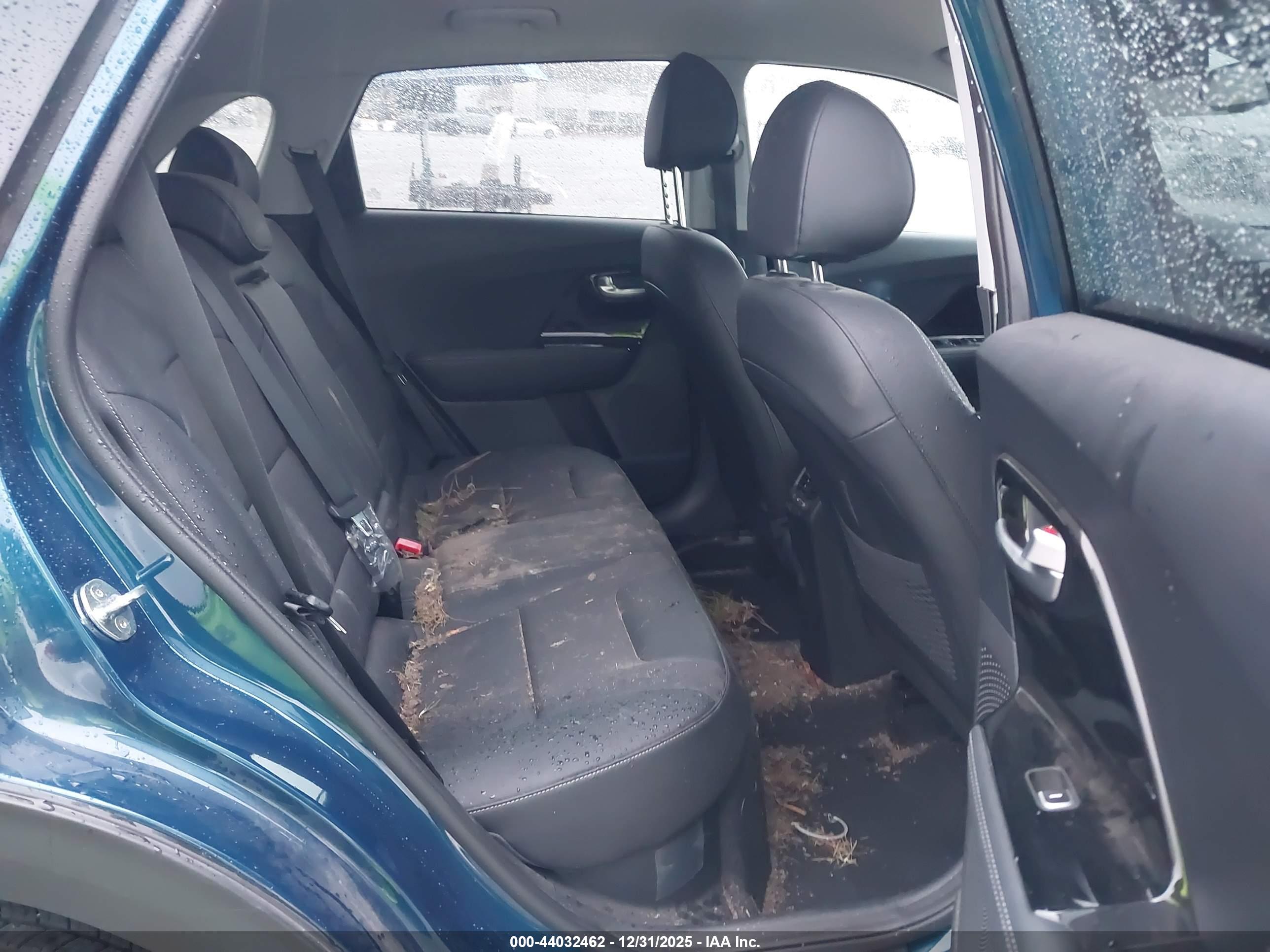KIA NIRO image 8
