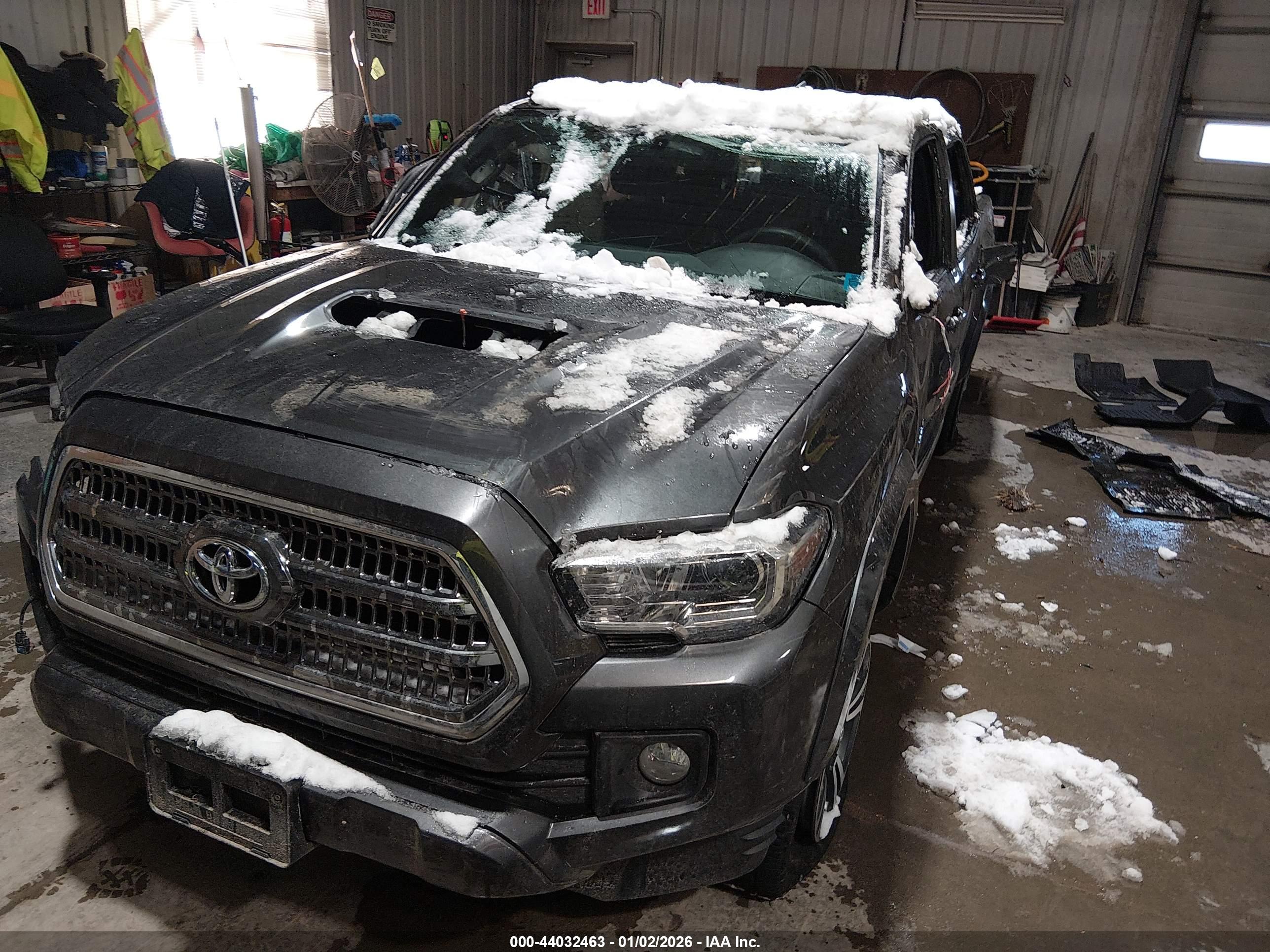 TOYOTA TACOMA image 2