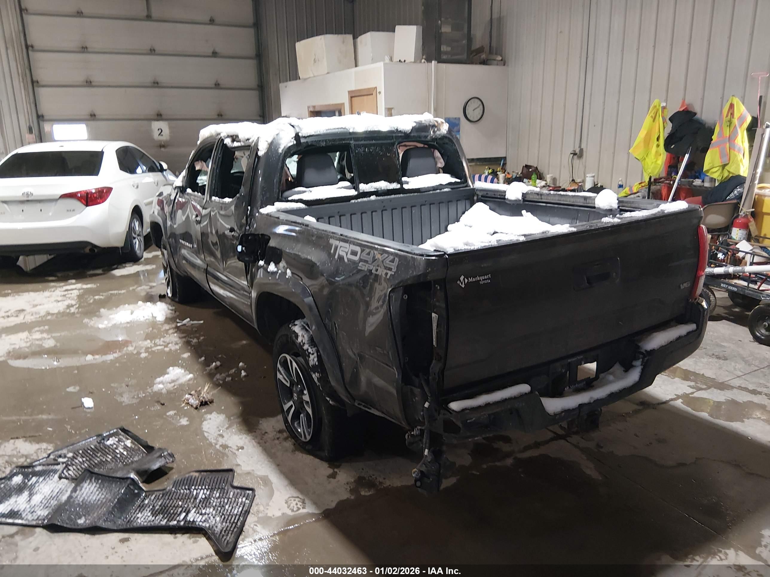 TOYOTA TACOMA image 3