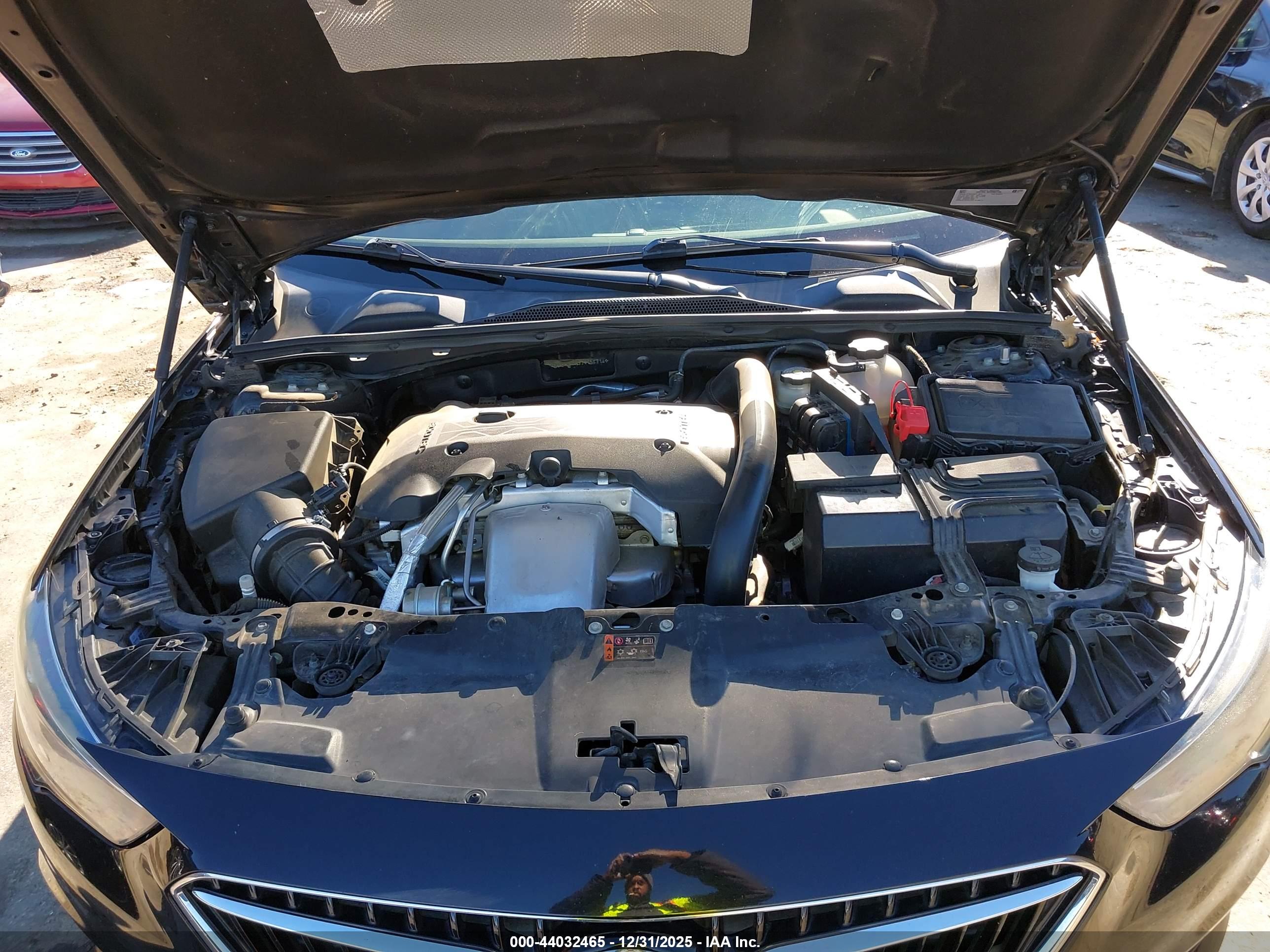 BUICK REGAL image 10