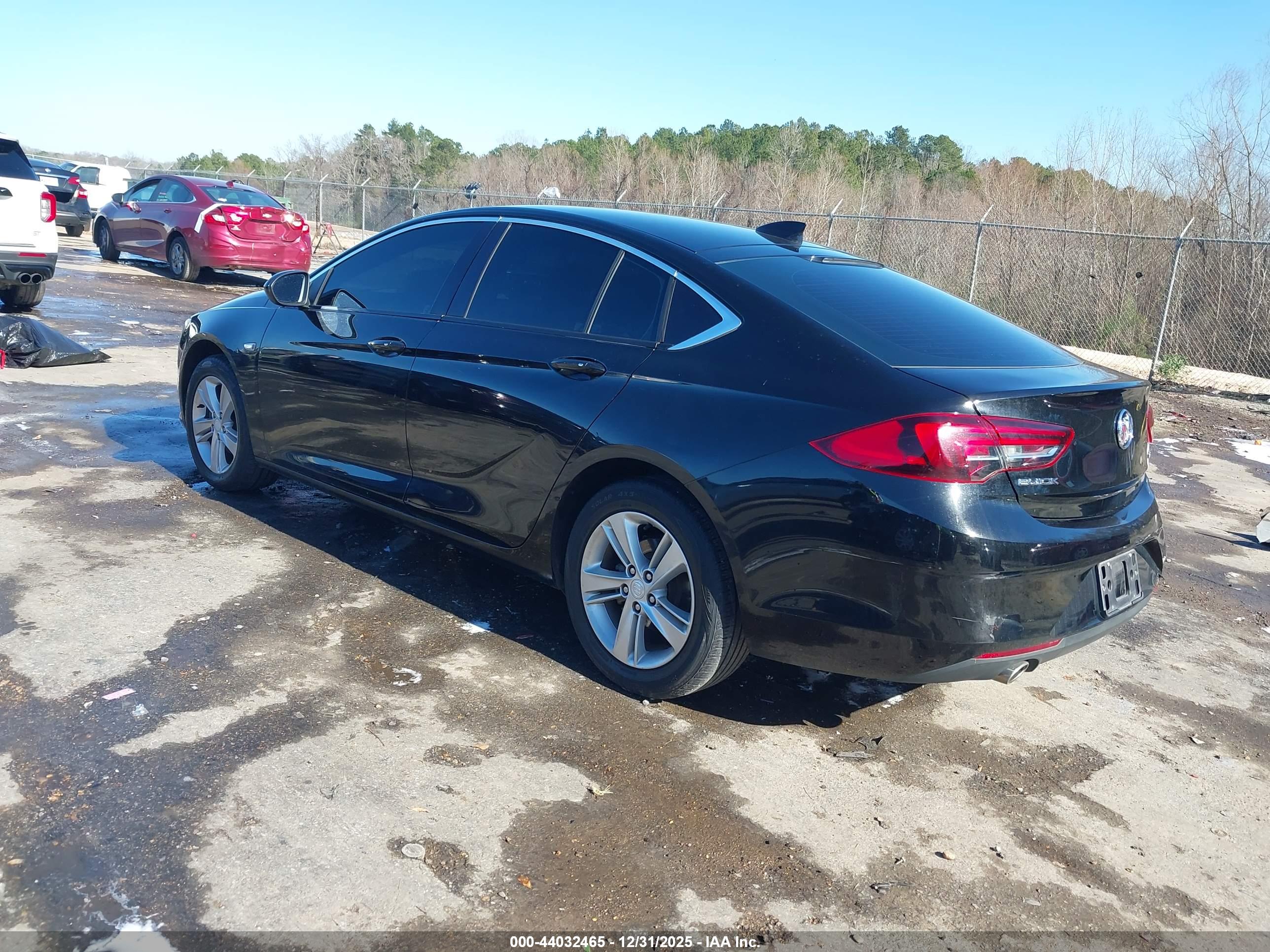 BUICK REGAL image 3