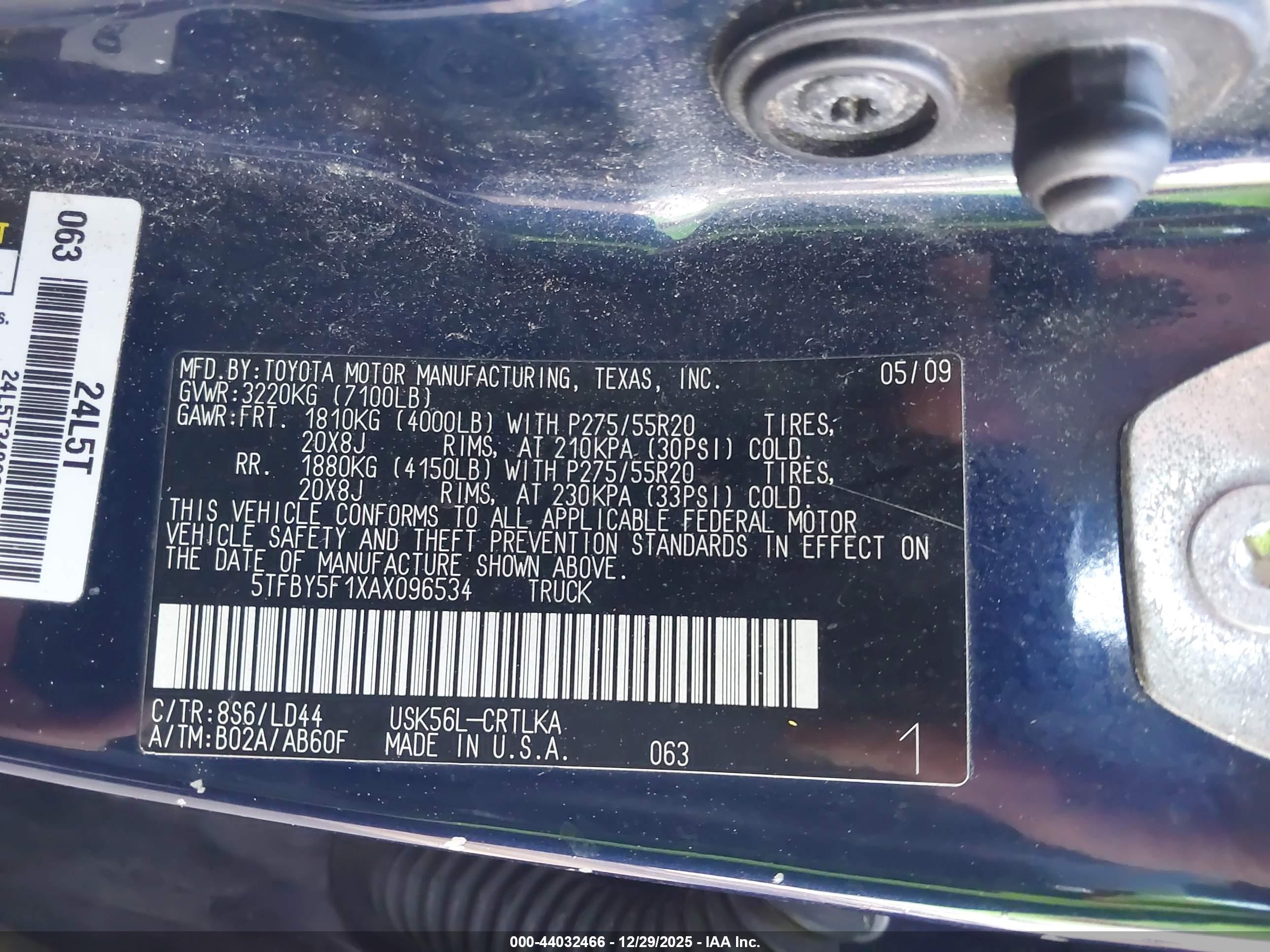 TOYOTA TUNDRA image 9
