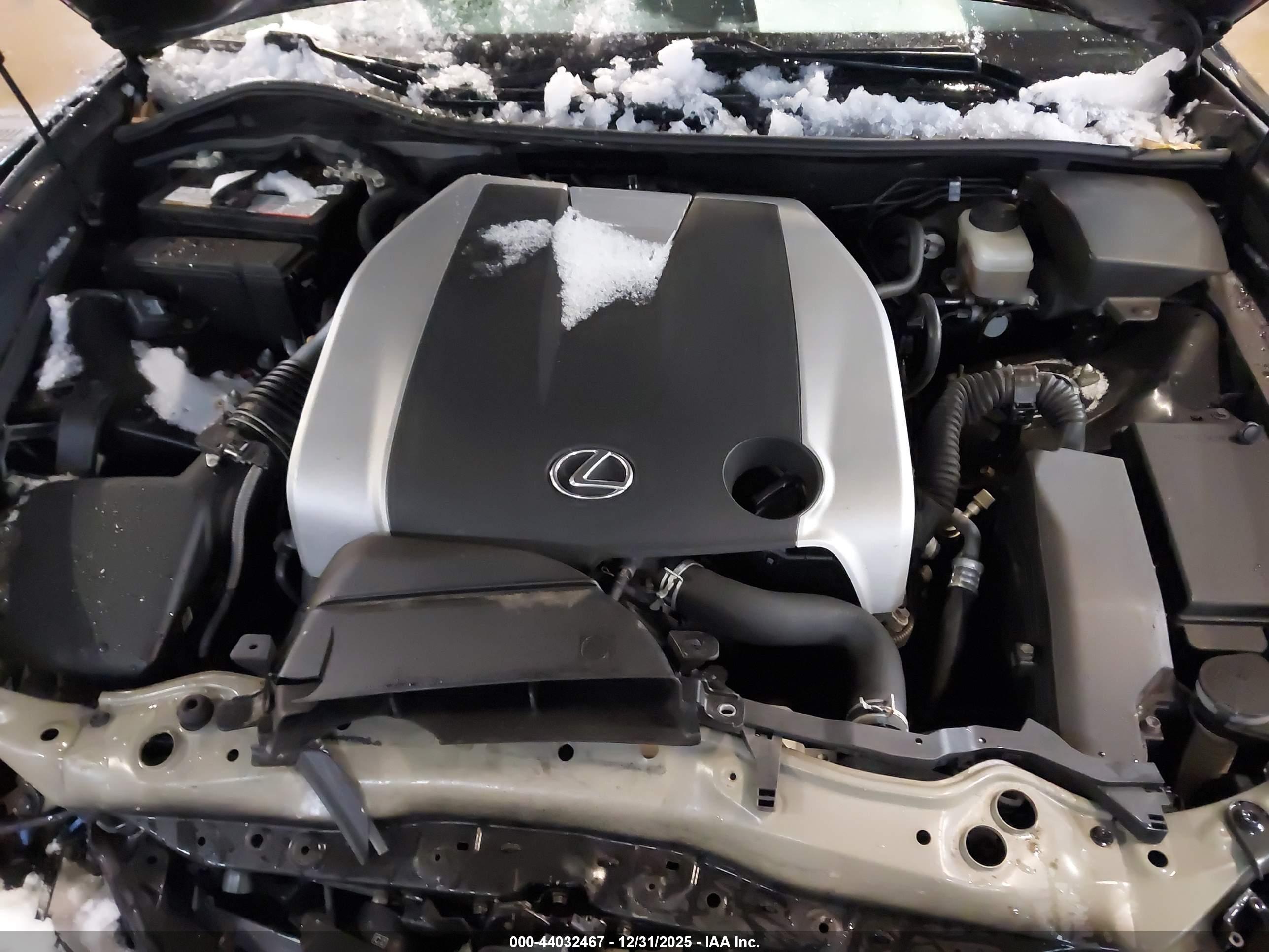 LEXUS GS image 10