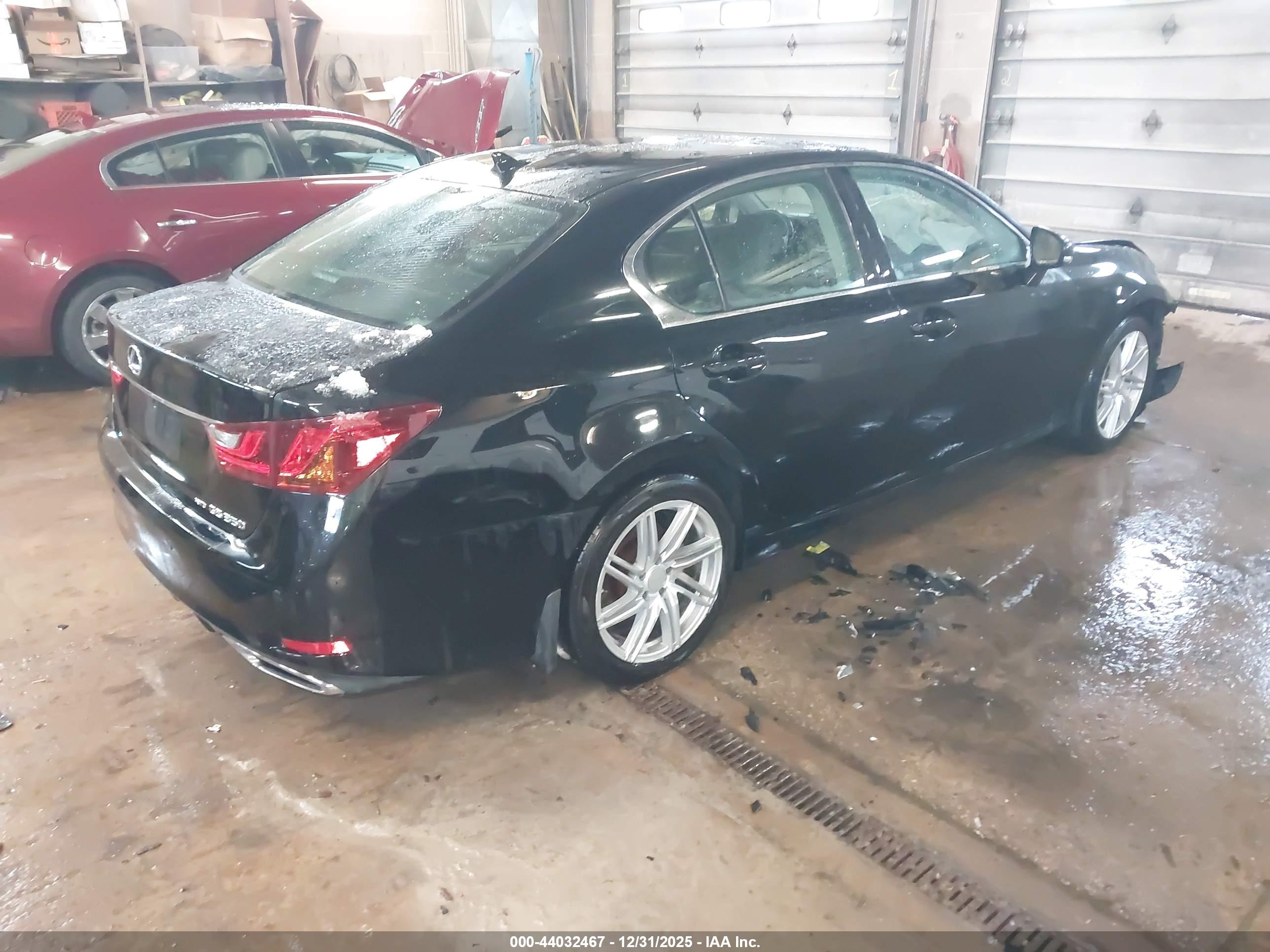 LEXUS GS image 4
