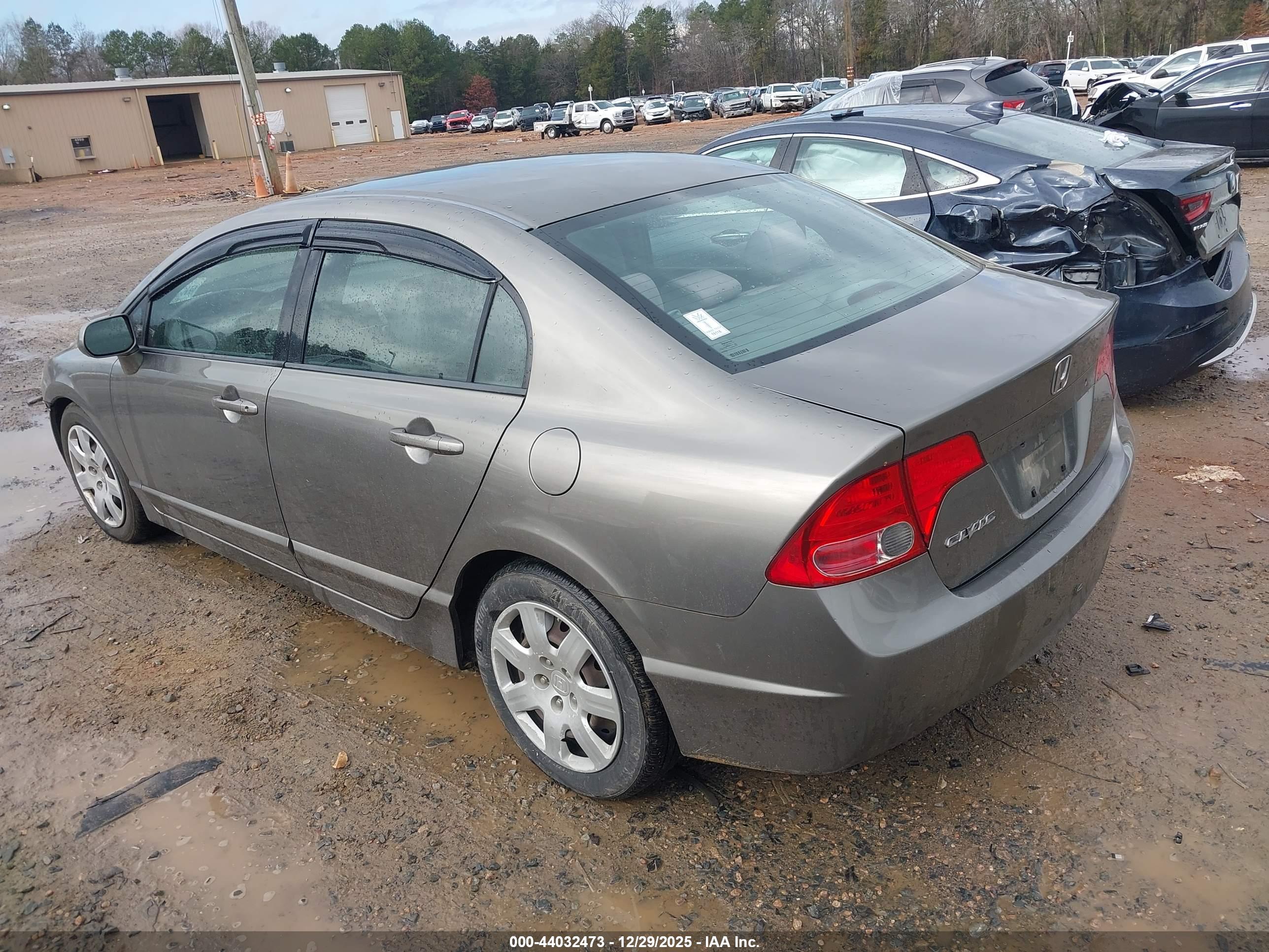 HONDA CIVIC image 3