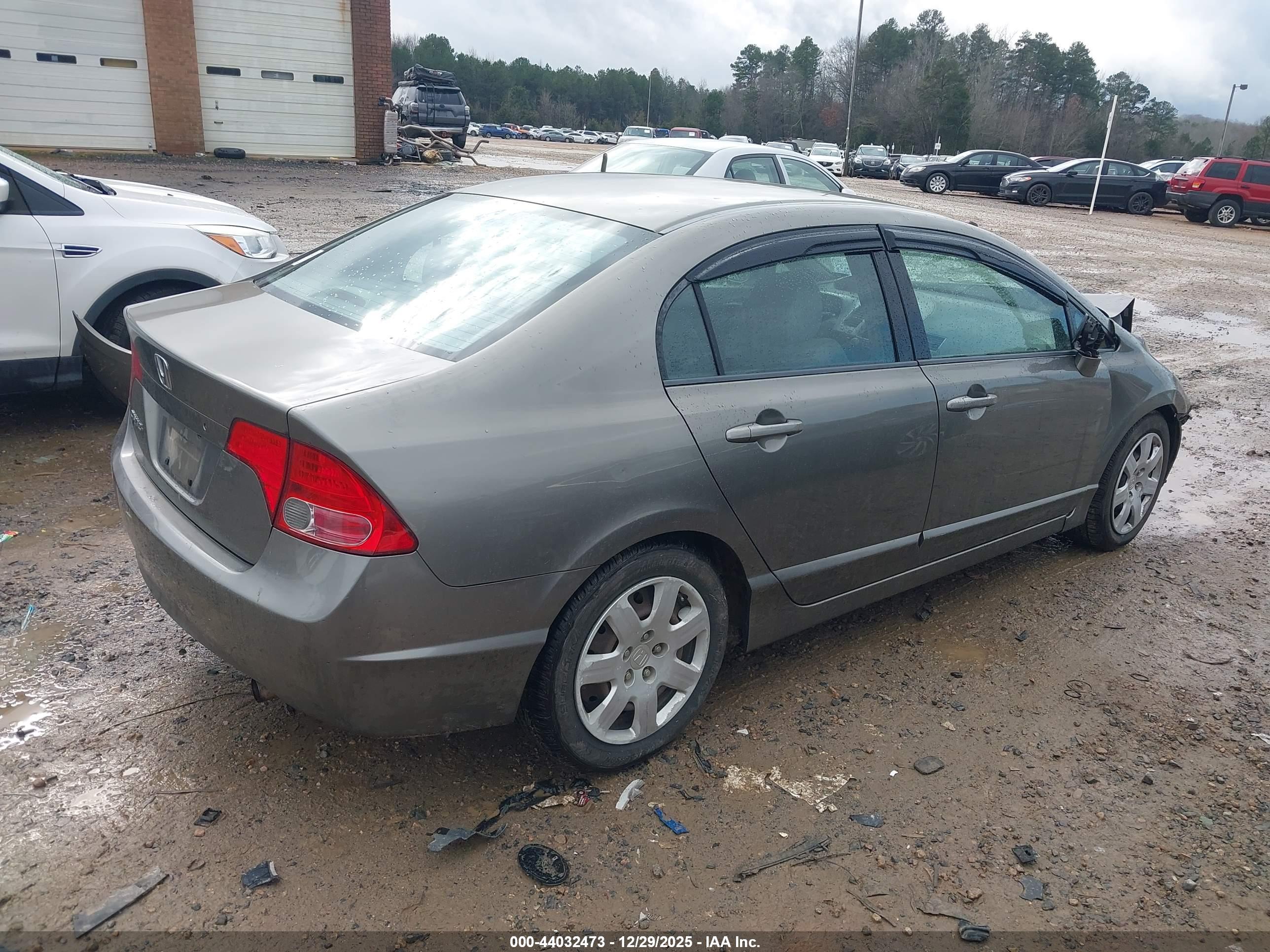 HONDA CIVIC image 4