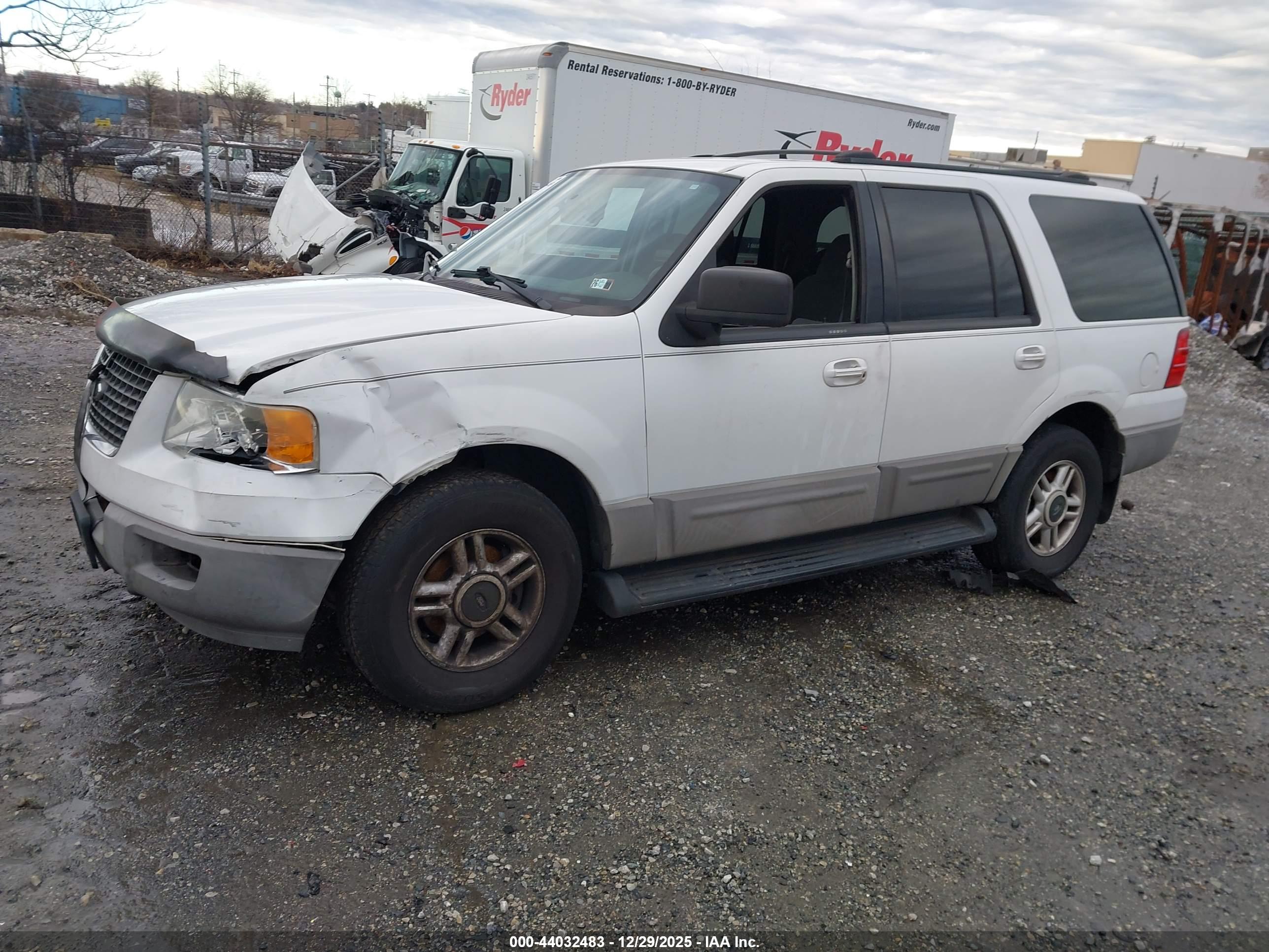 FORD EXPEDITION image 2