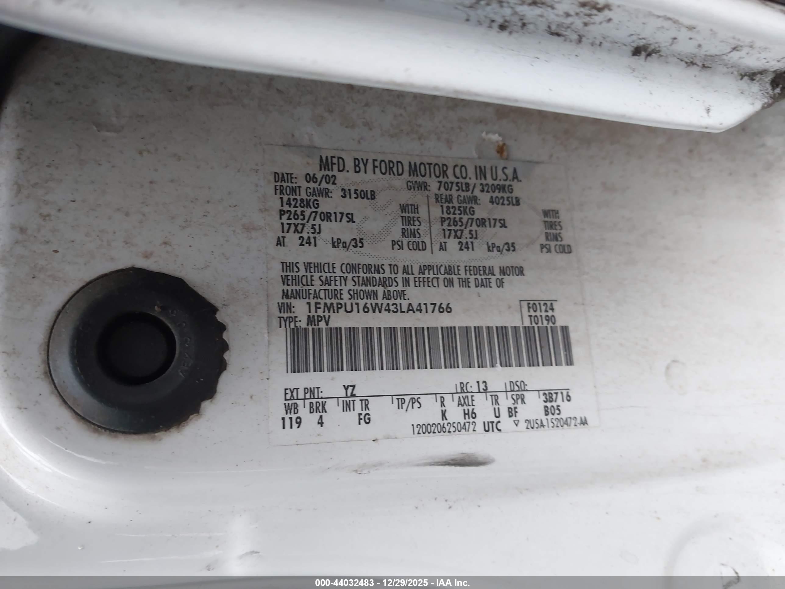 FORD EXPEDITION image 9