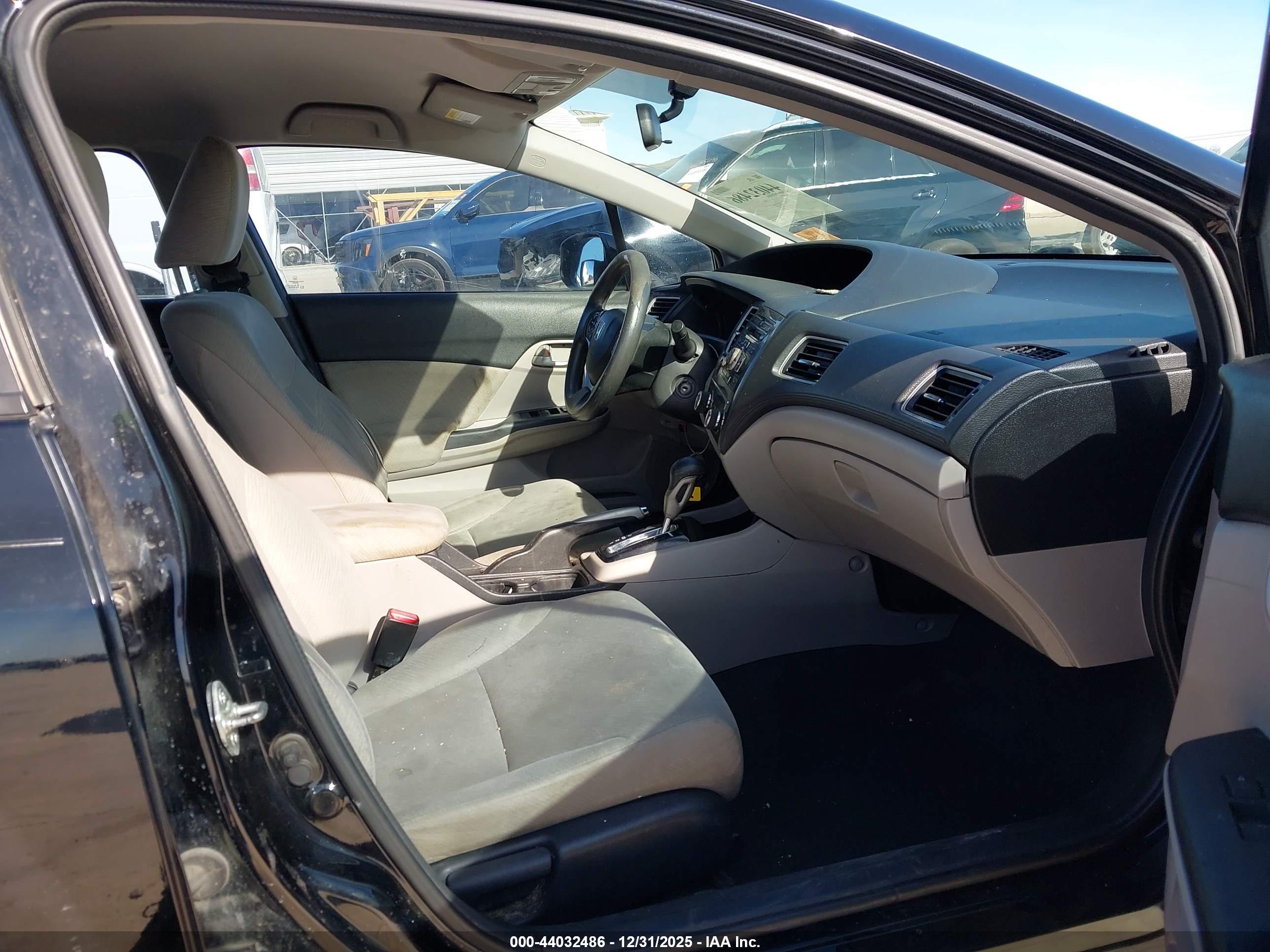 HONDA CIVIC image 5