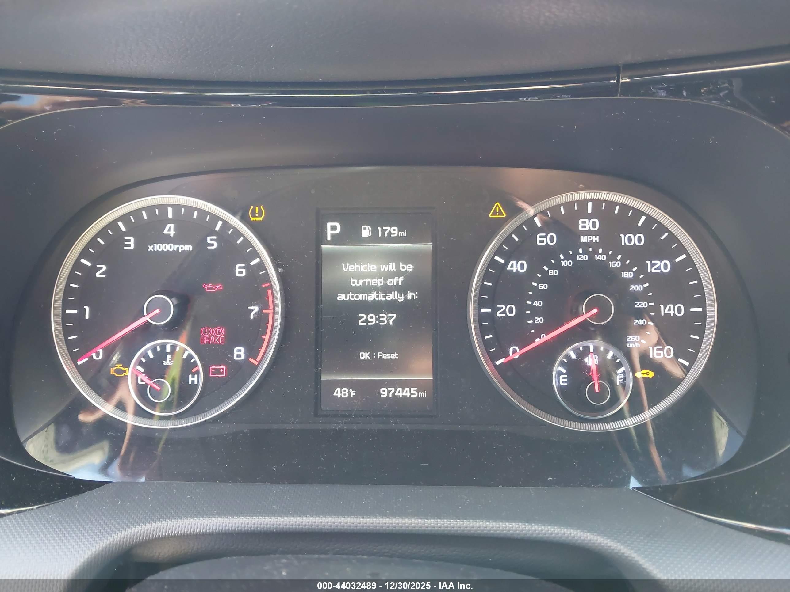 KIA K5 image 7