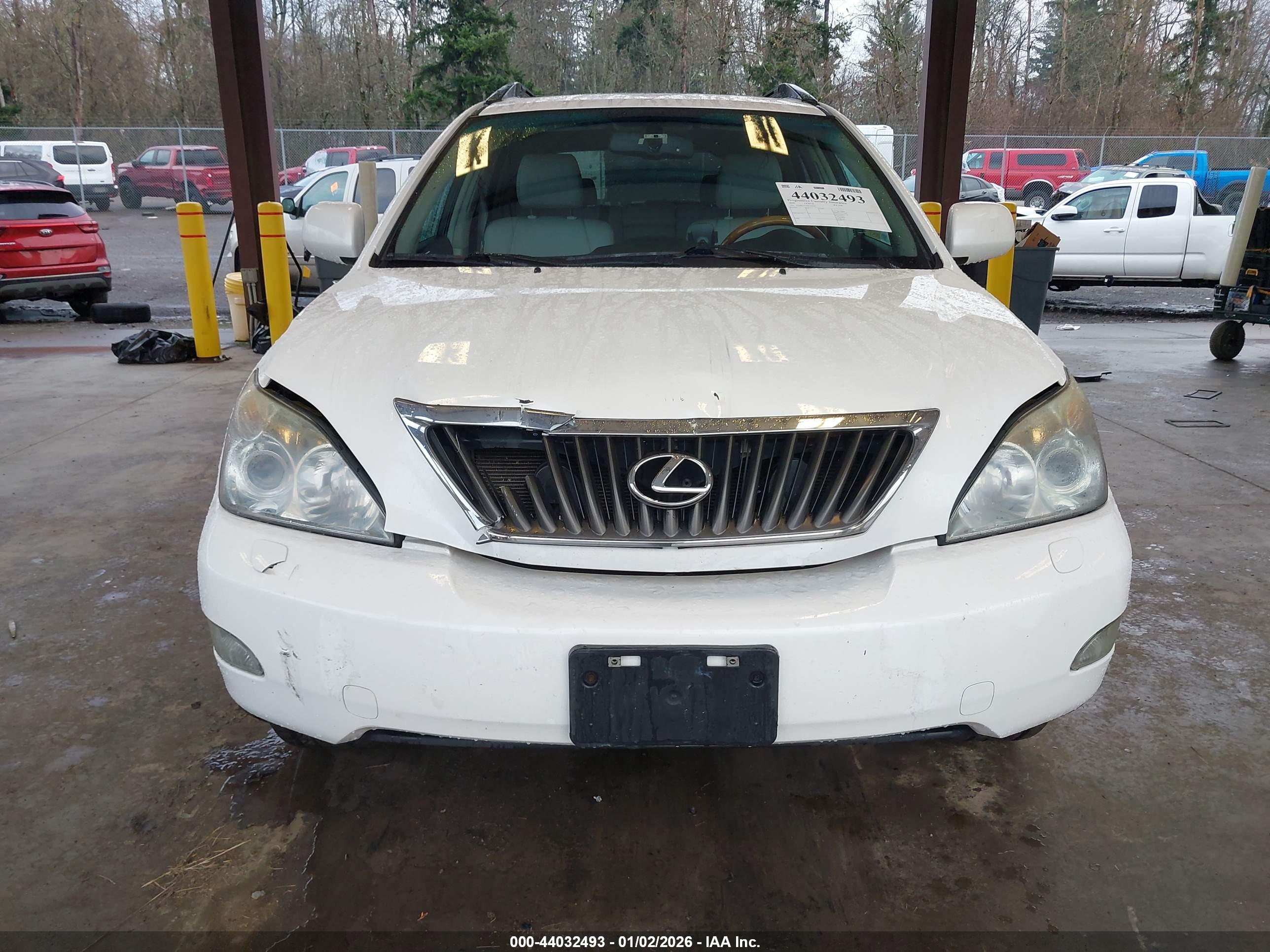 LEXUS RX image 6