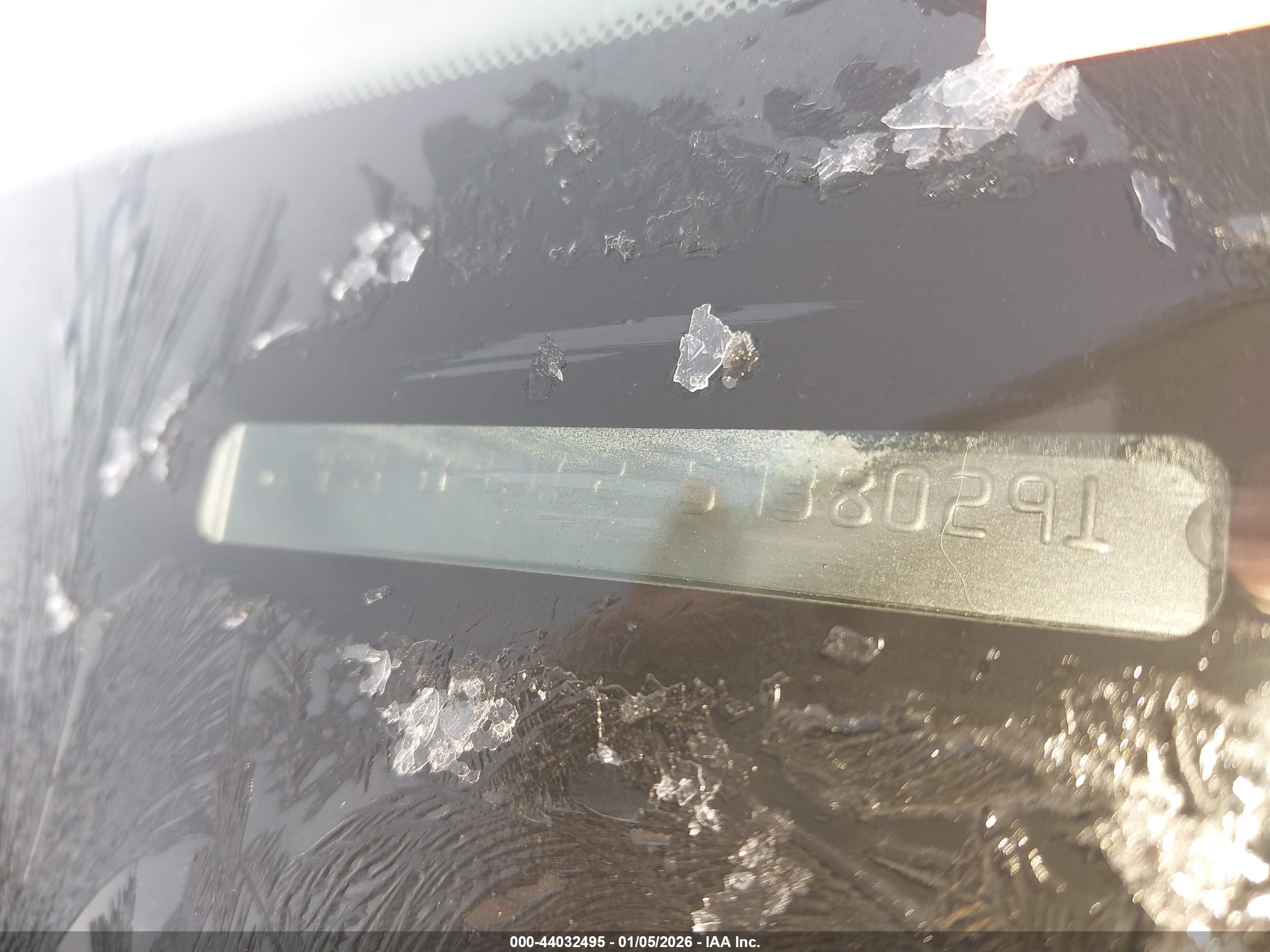 SUBARU OUTBACK image 9