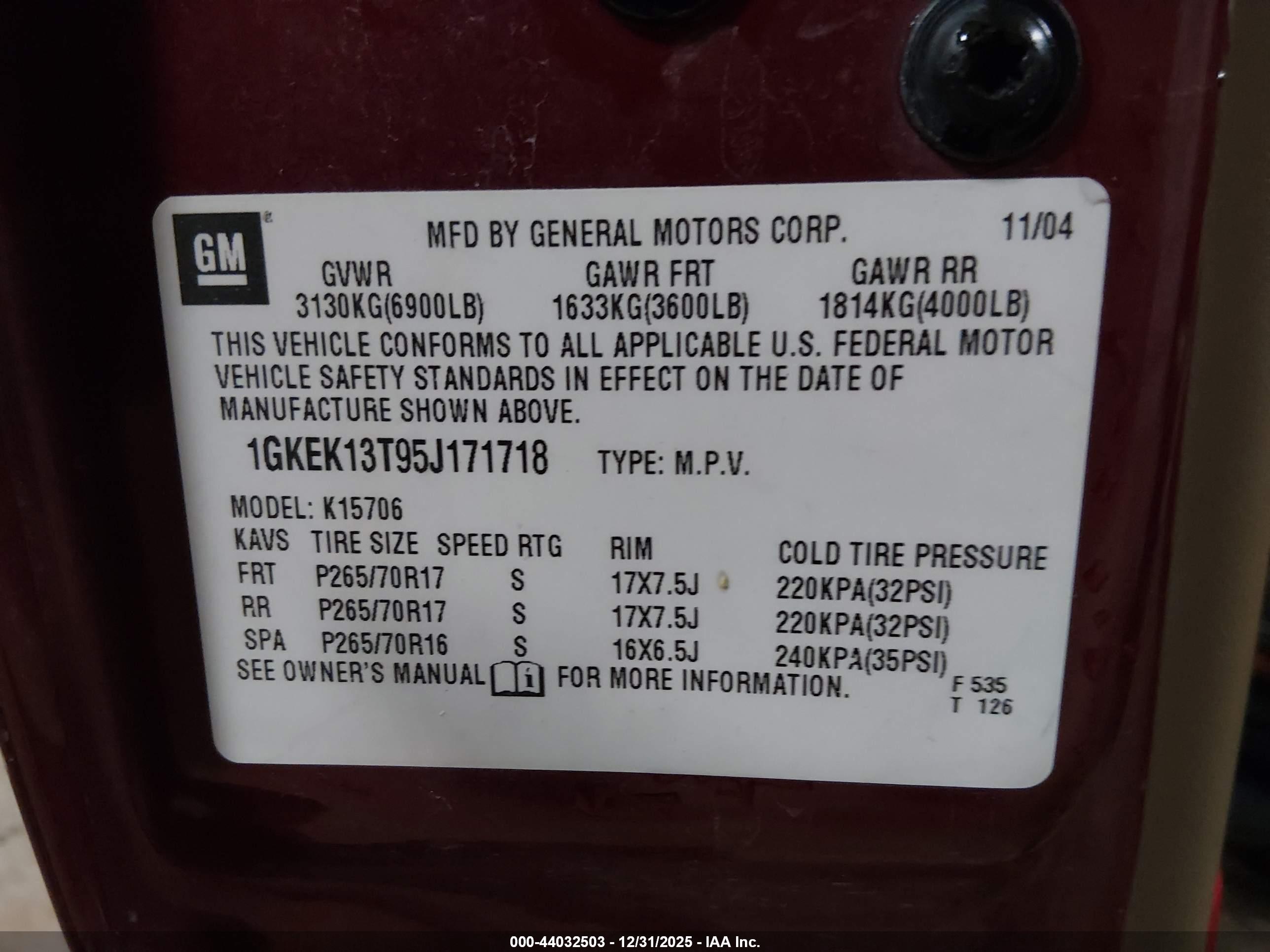 GMC YUKON image 9