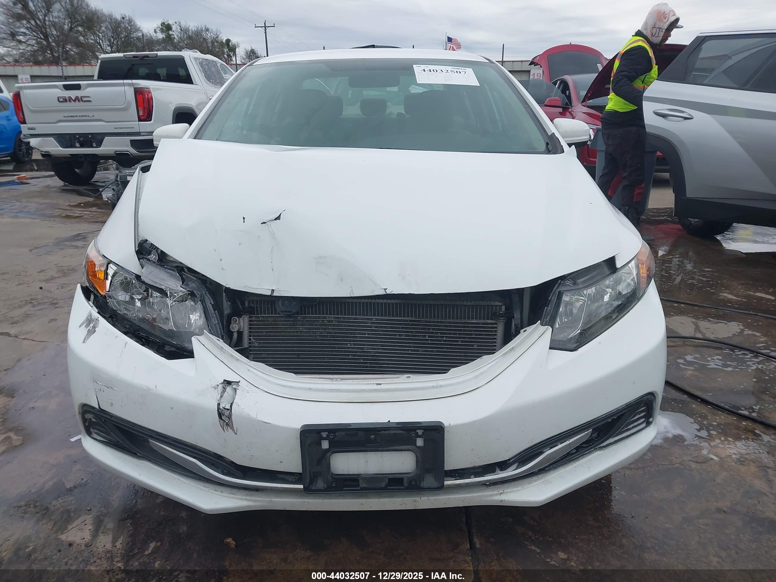HONDA CIVIC image 6