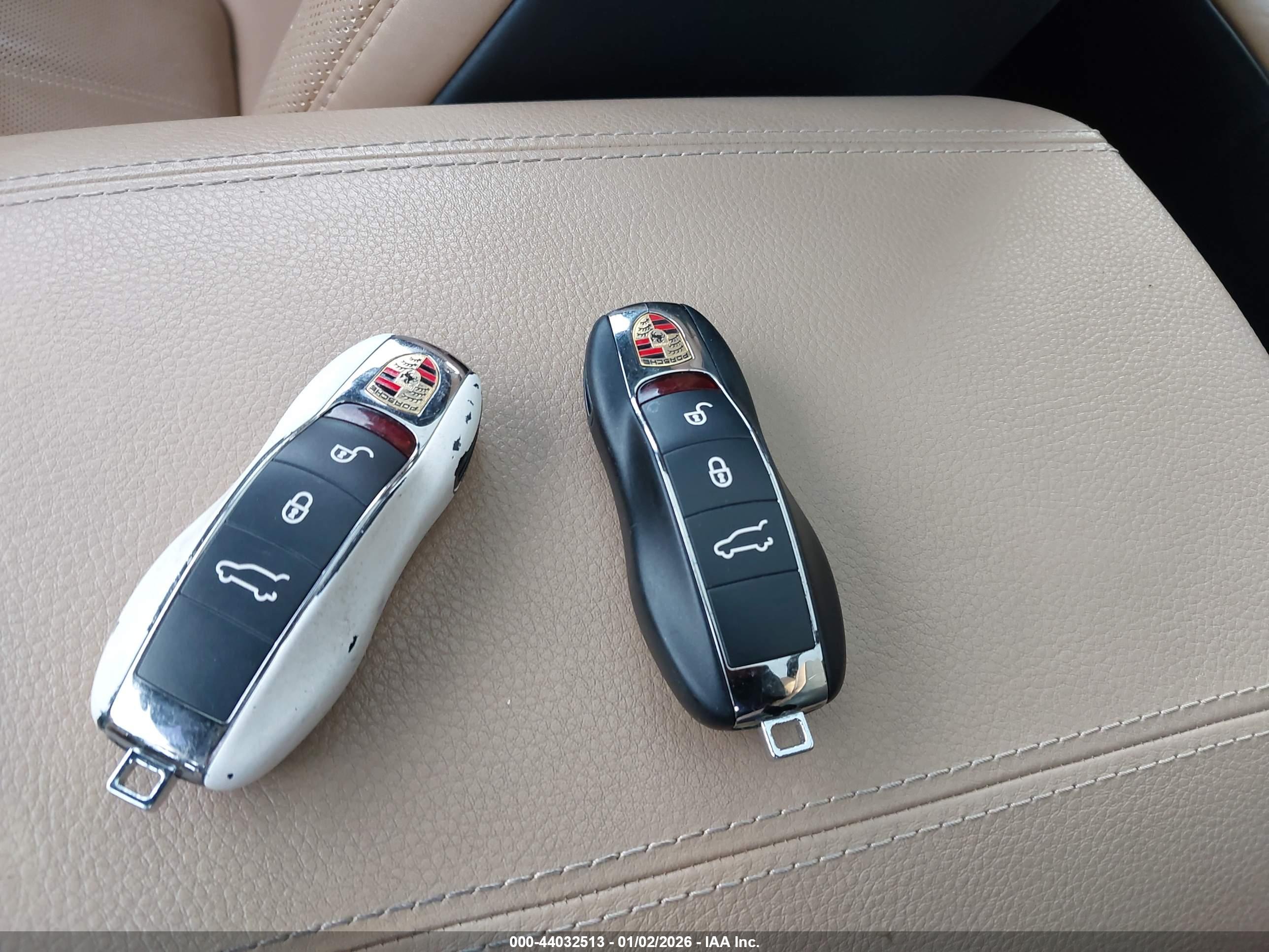 PORSCHE CAYENNE image 11