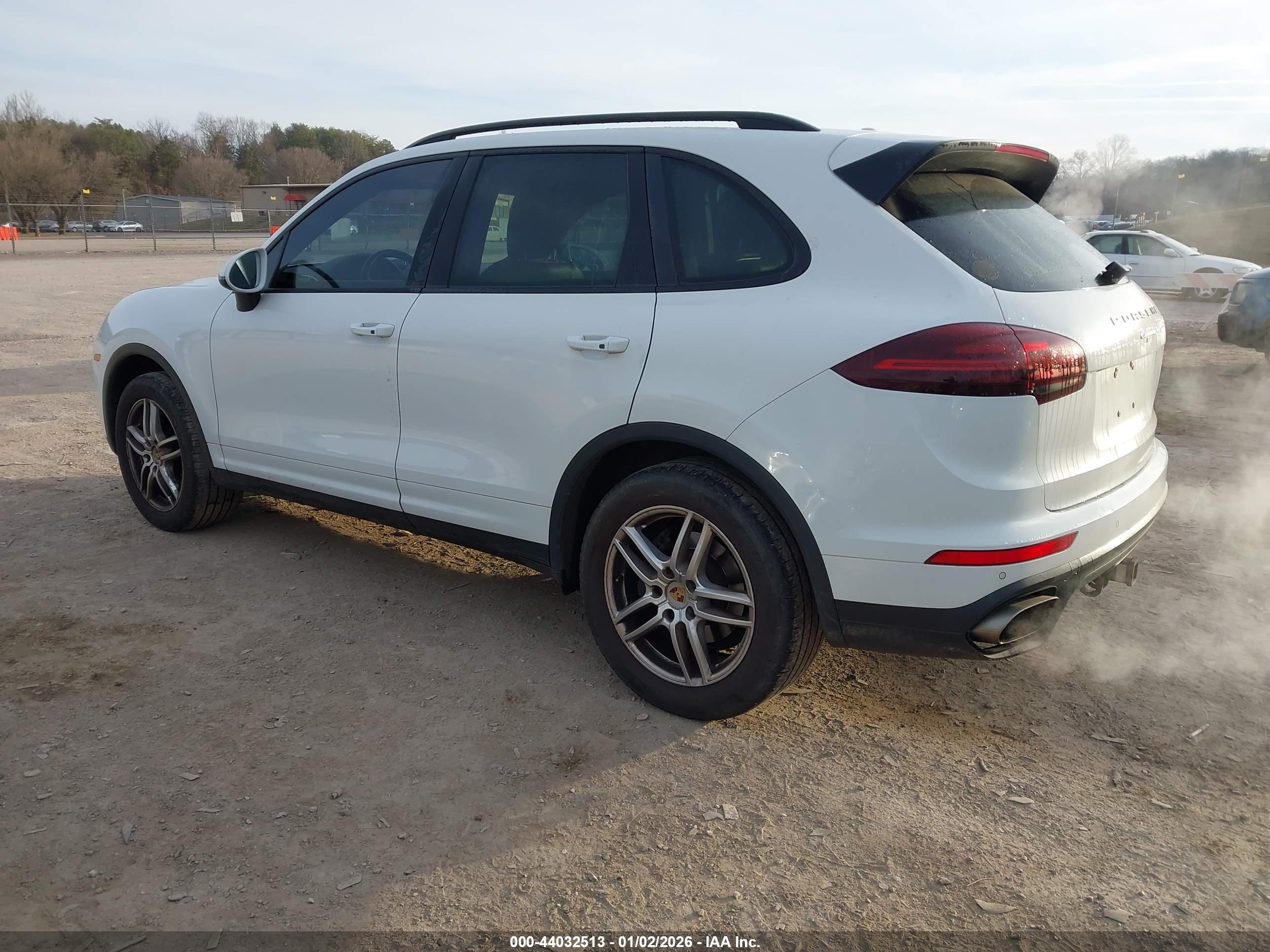 PORSCHE CAYENNE image 3