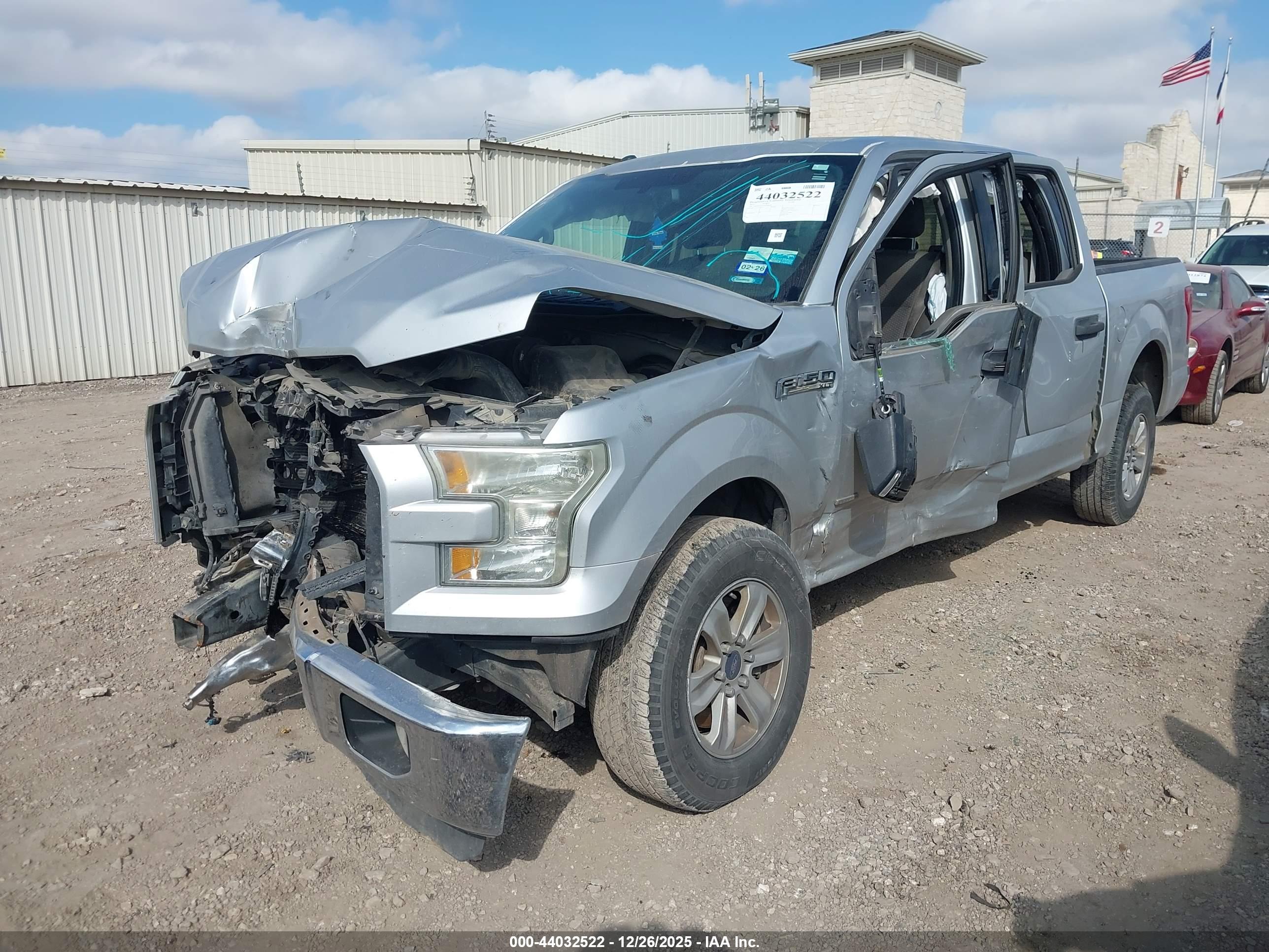 FORD F-150 image 2