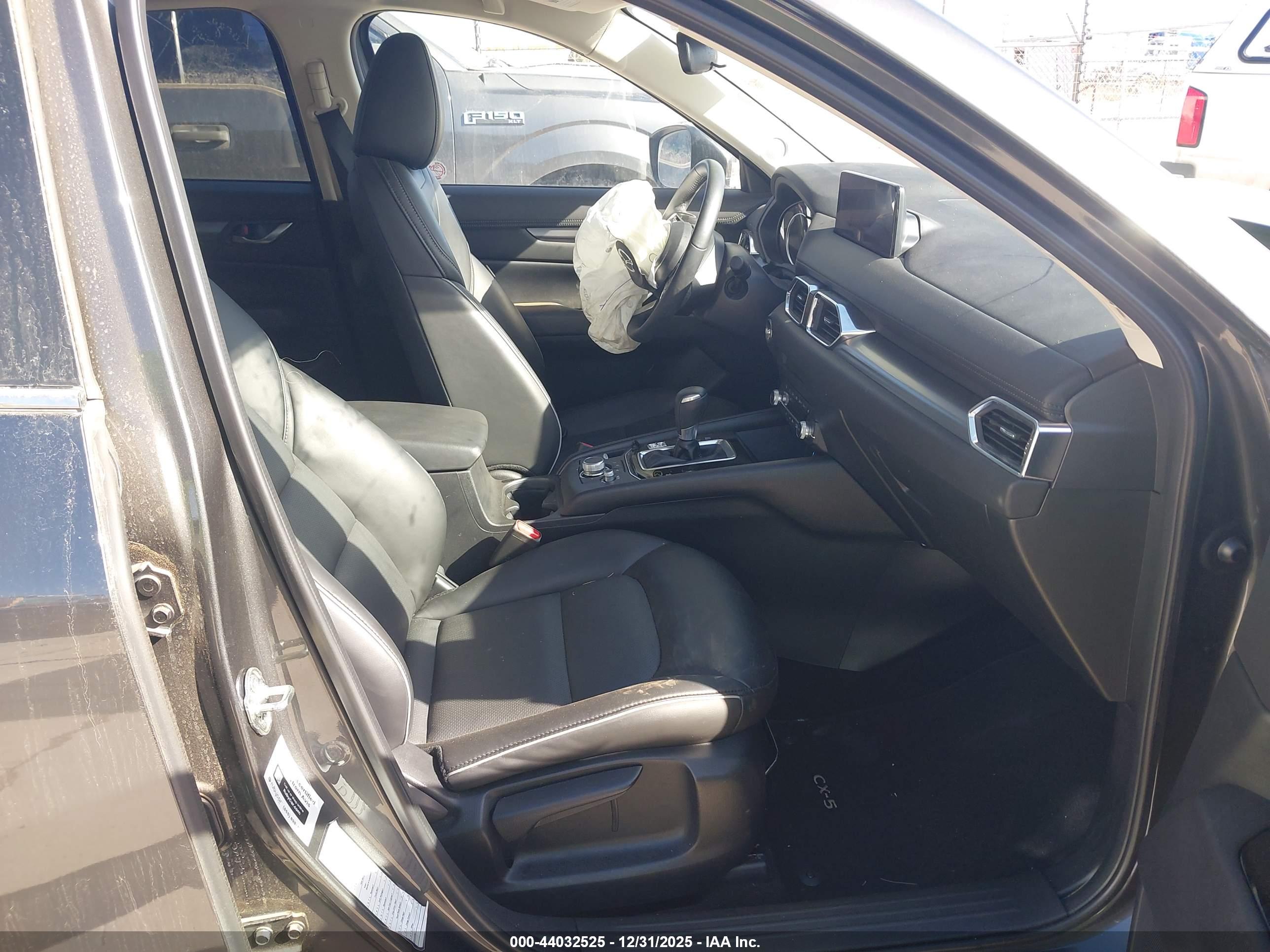 MAZDA CX-5 image 5